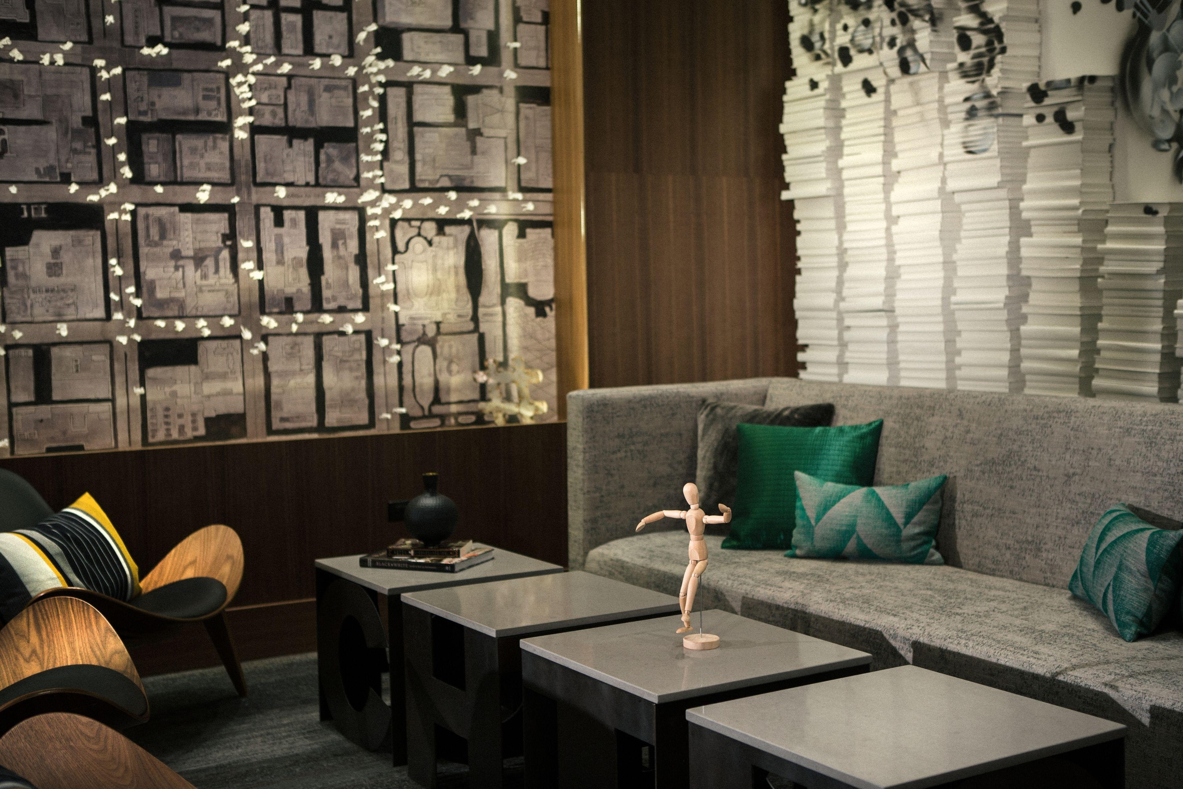 Hotel Renaissance Downtown Chicago