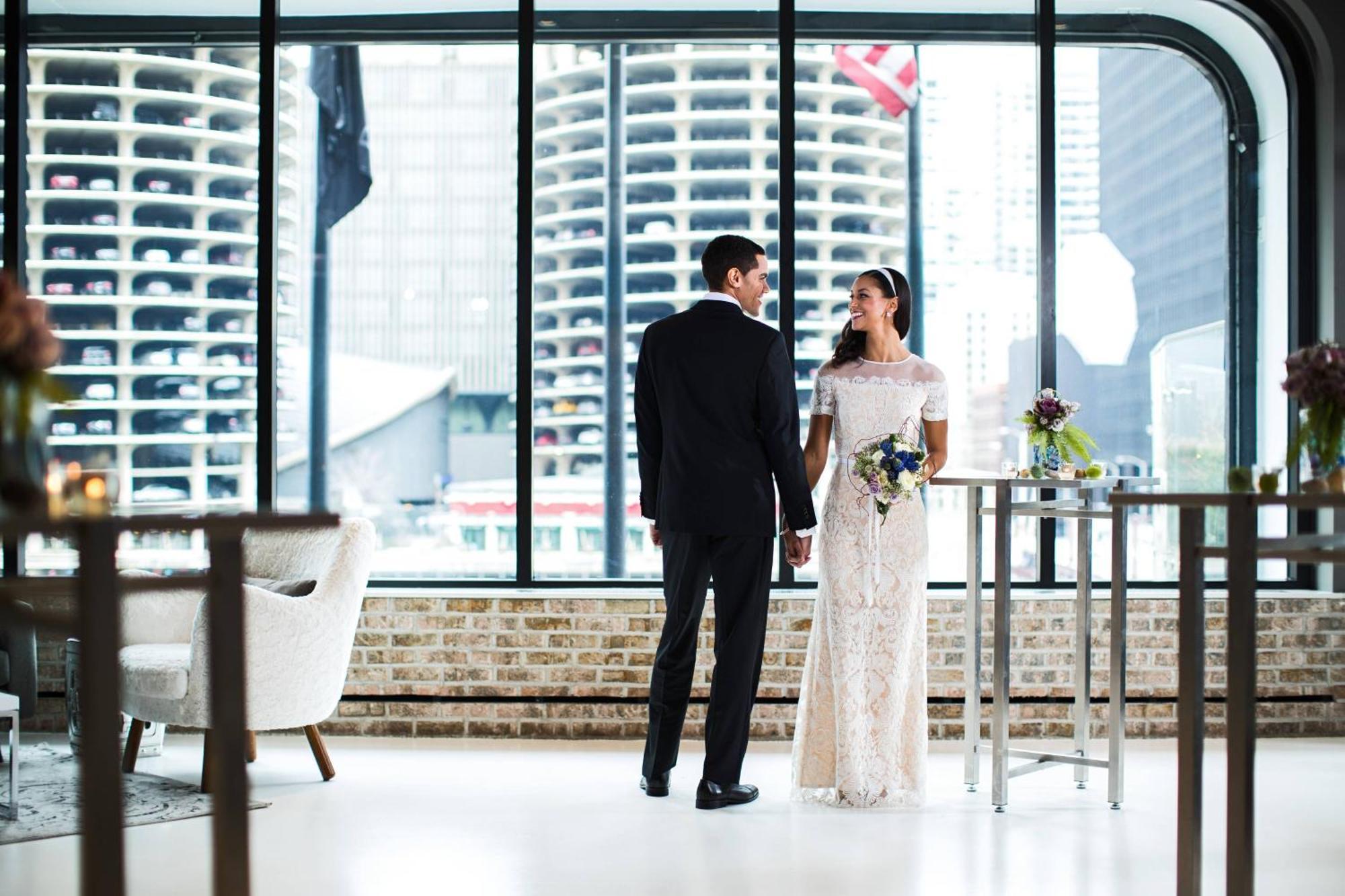 Renaissance Downtown 4*