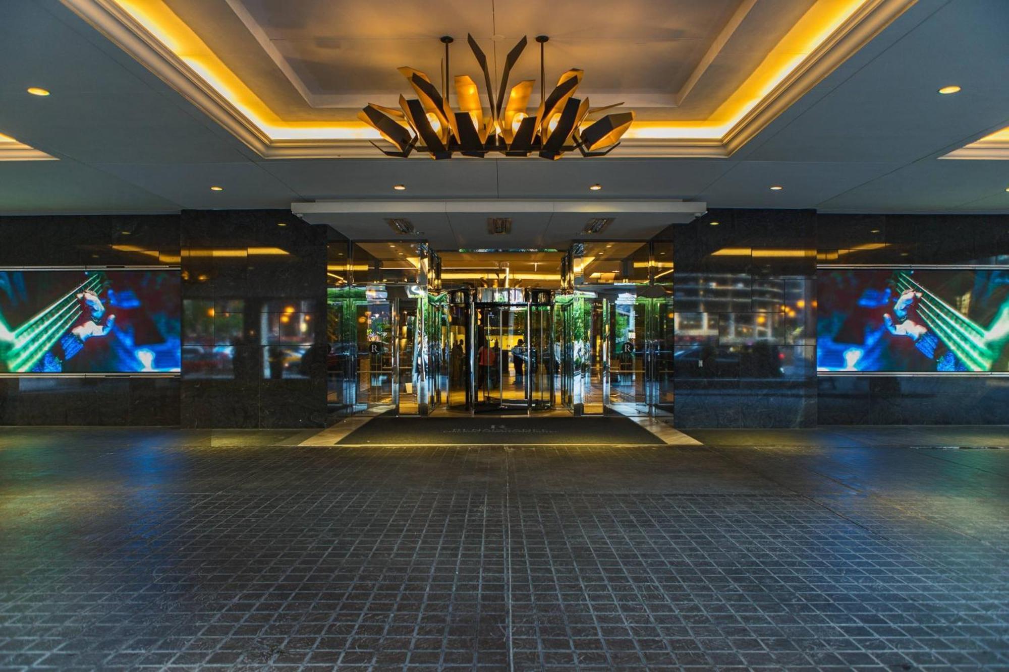 Renaissance Downtown Chicago