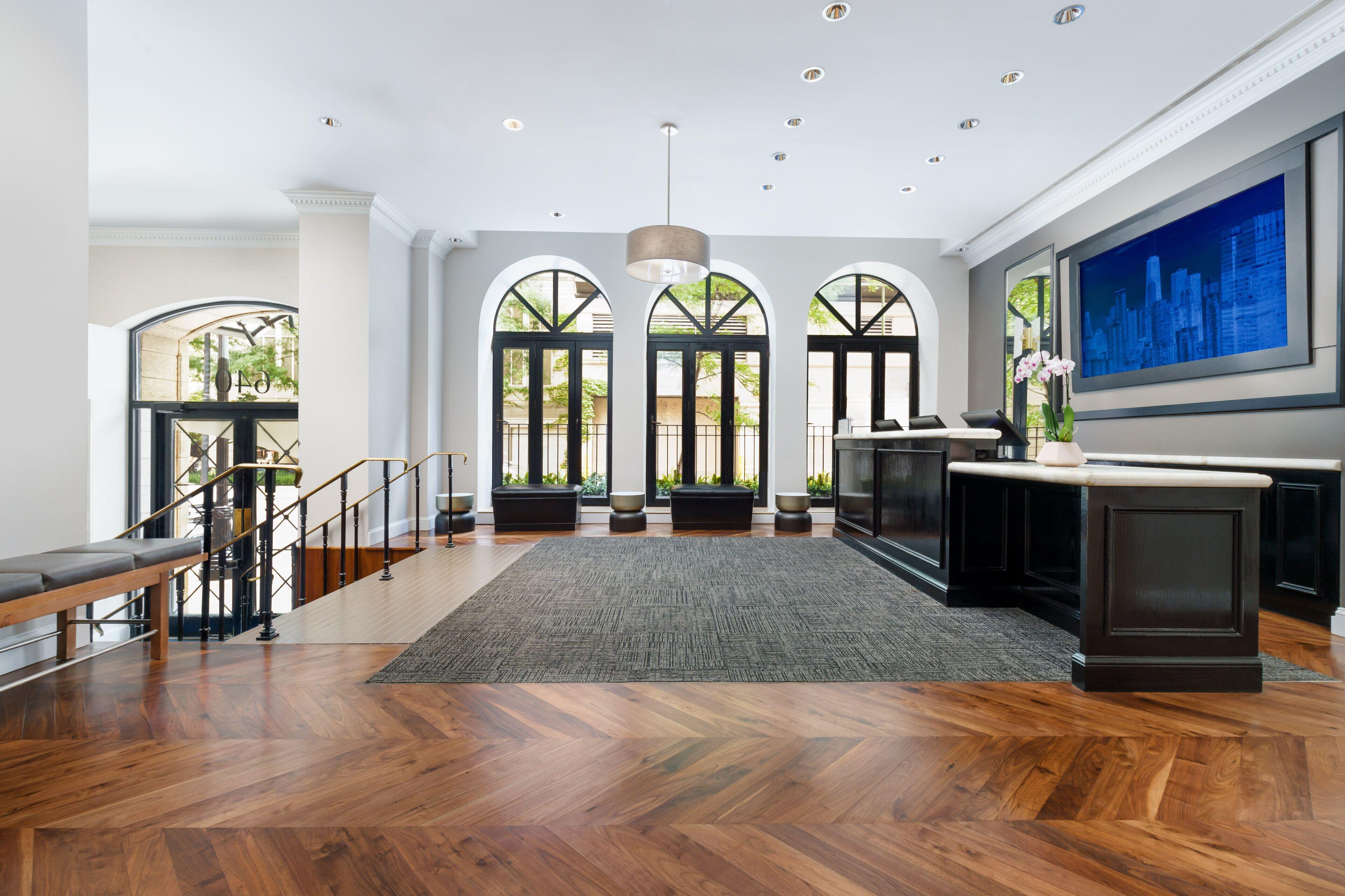 Hotel Express - Magnificent Mile By Ihg