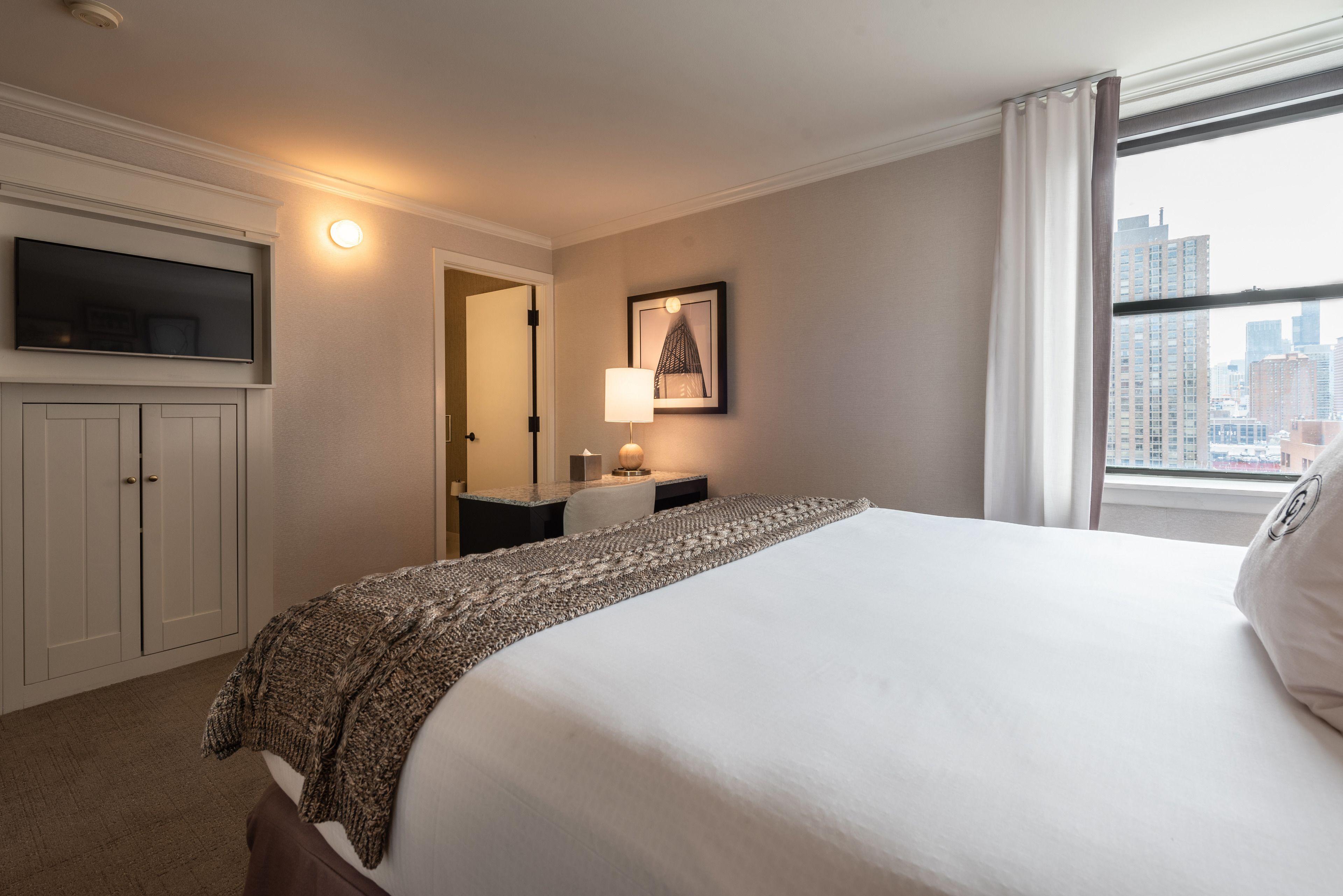 Claridge House Chicago, Tapestry Collection By Hilton 4*