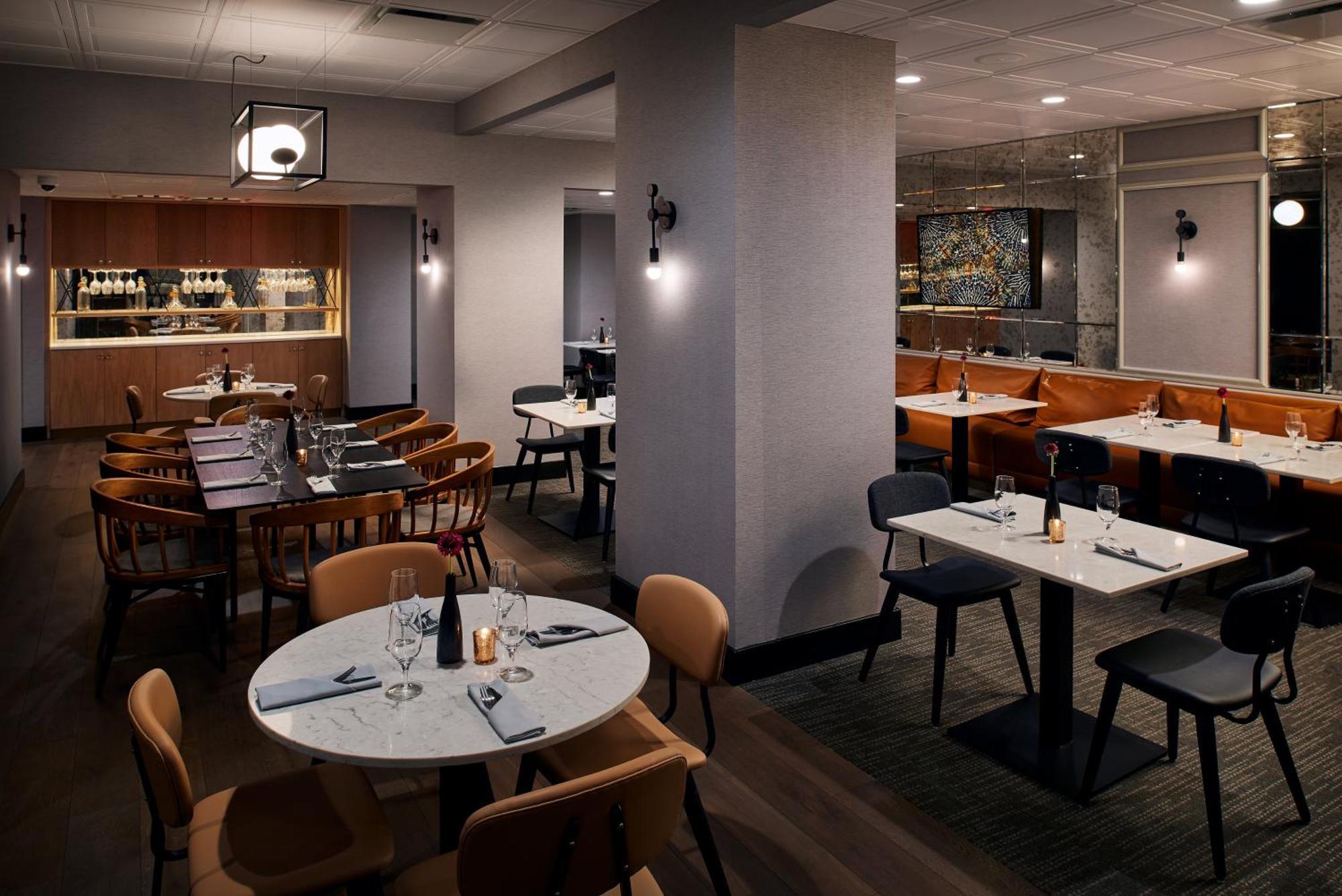 Hotel Claridge House Chicago, Tapestry Collection By Hilton Chicago