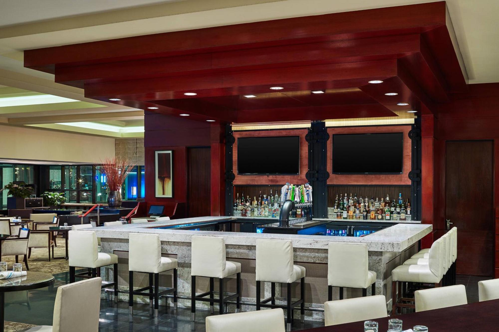 The Westin River North Hotel