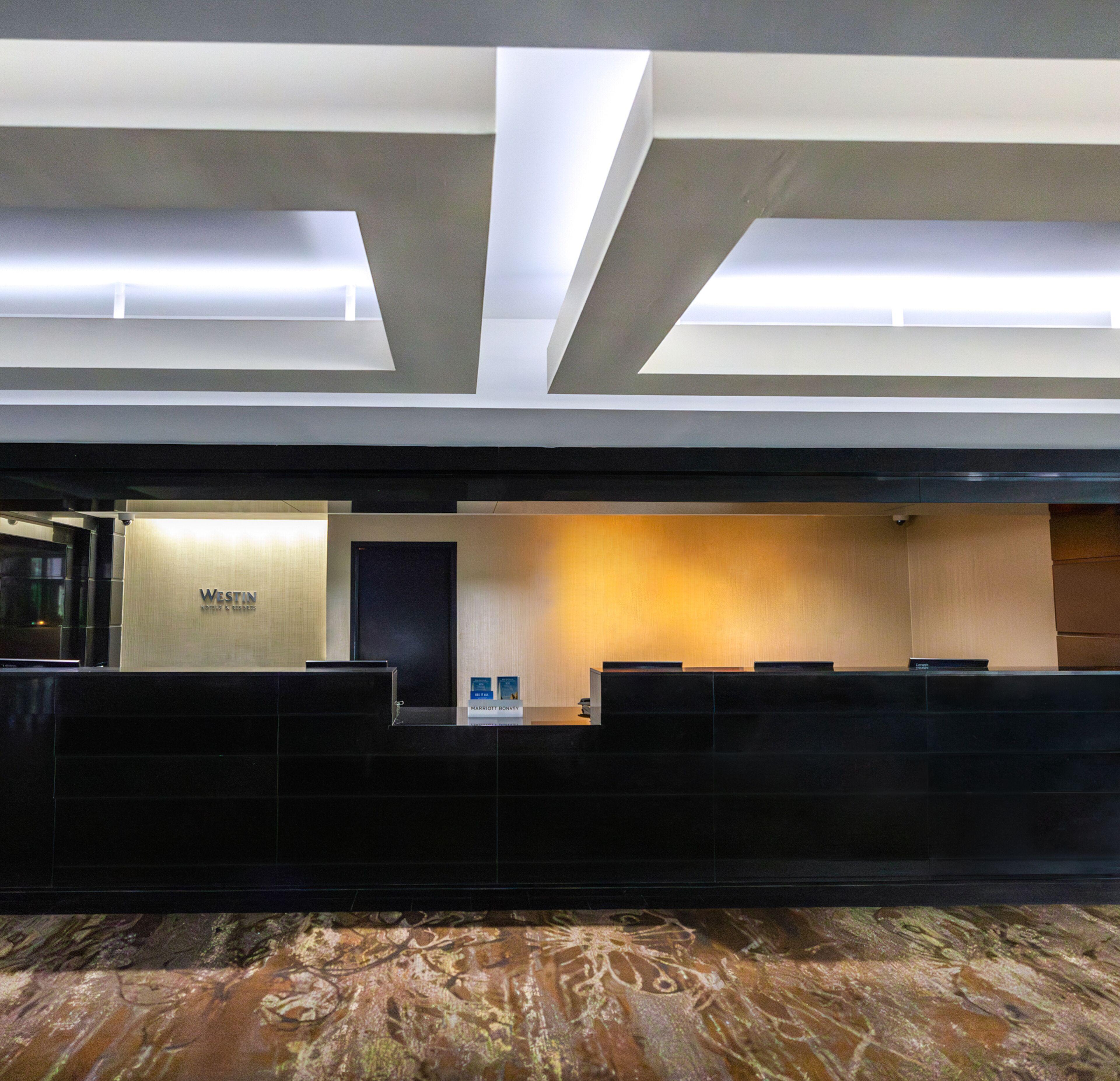 Hotel The Westin River North 4*