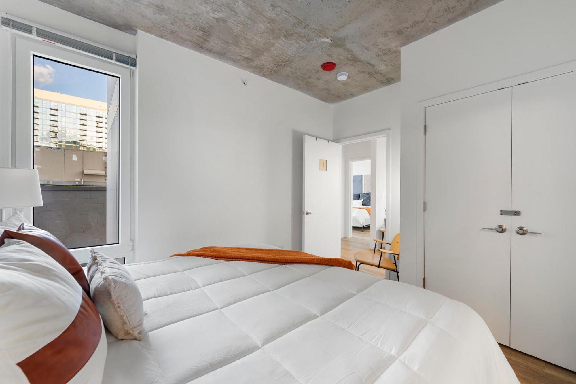 Group-ready 3br Sleek Design & Great Location