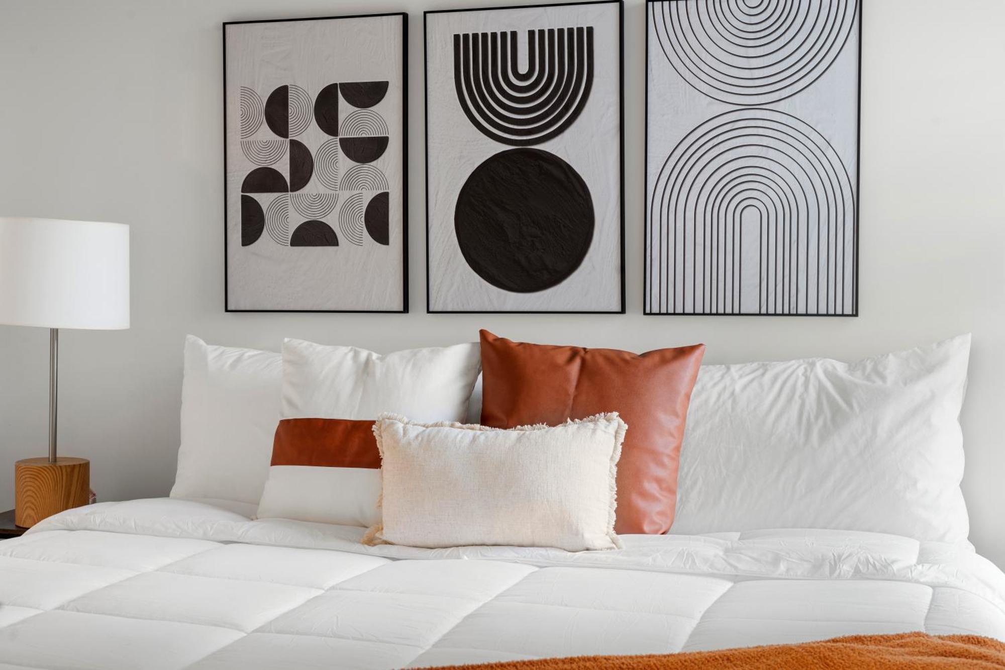 Hotel Group-ready 3br Sleek Design & Great Location *