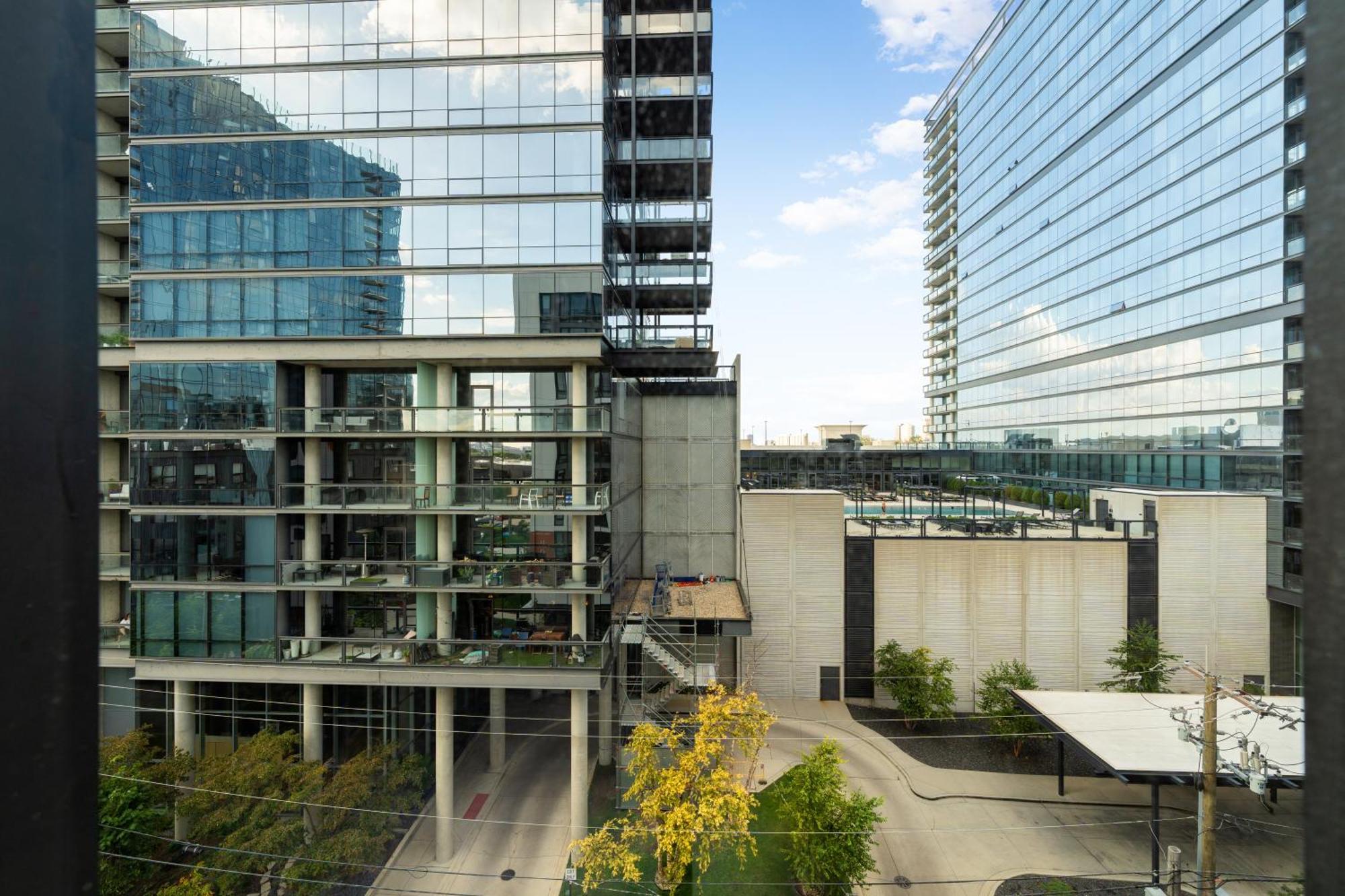 4br Corporate And Modern Chicago