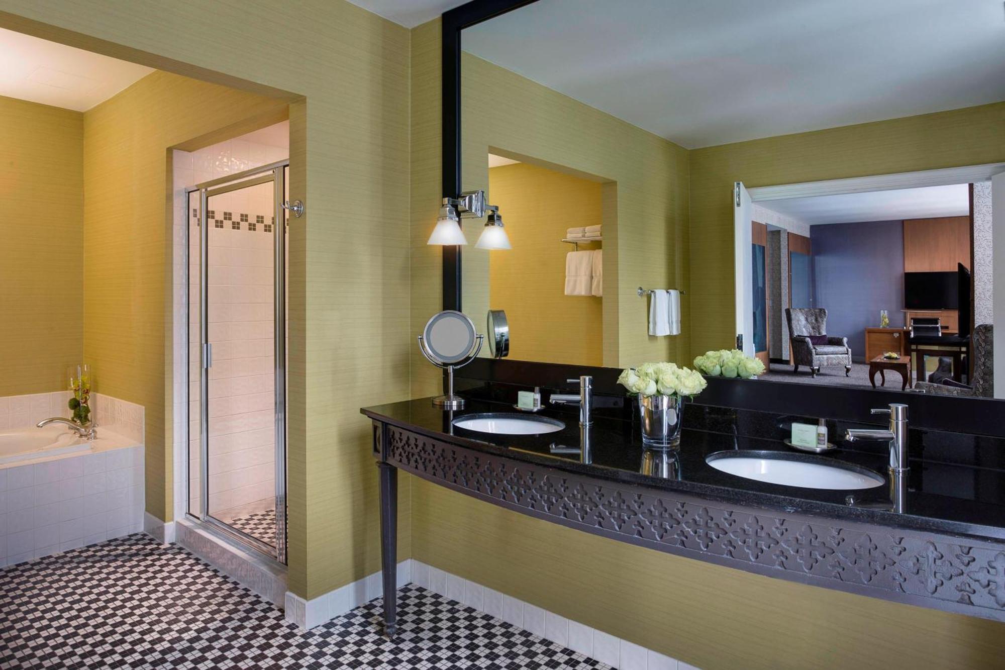 Hotel Downtown, Autograph Collection