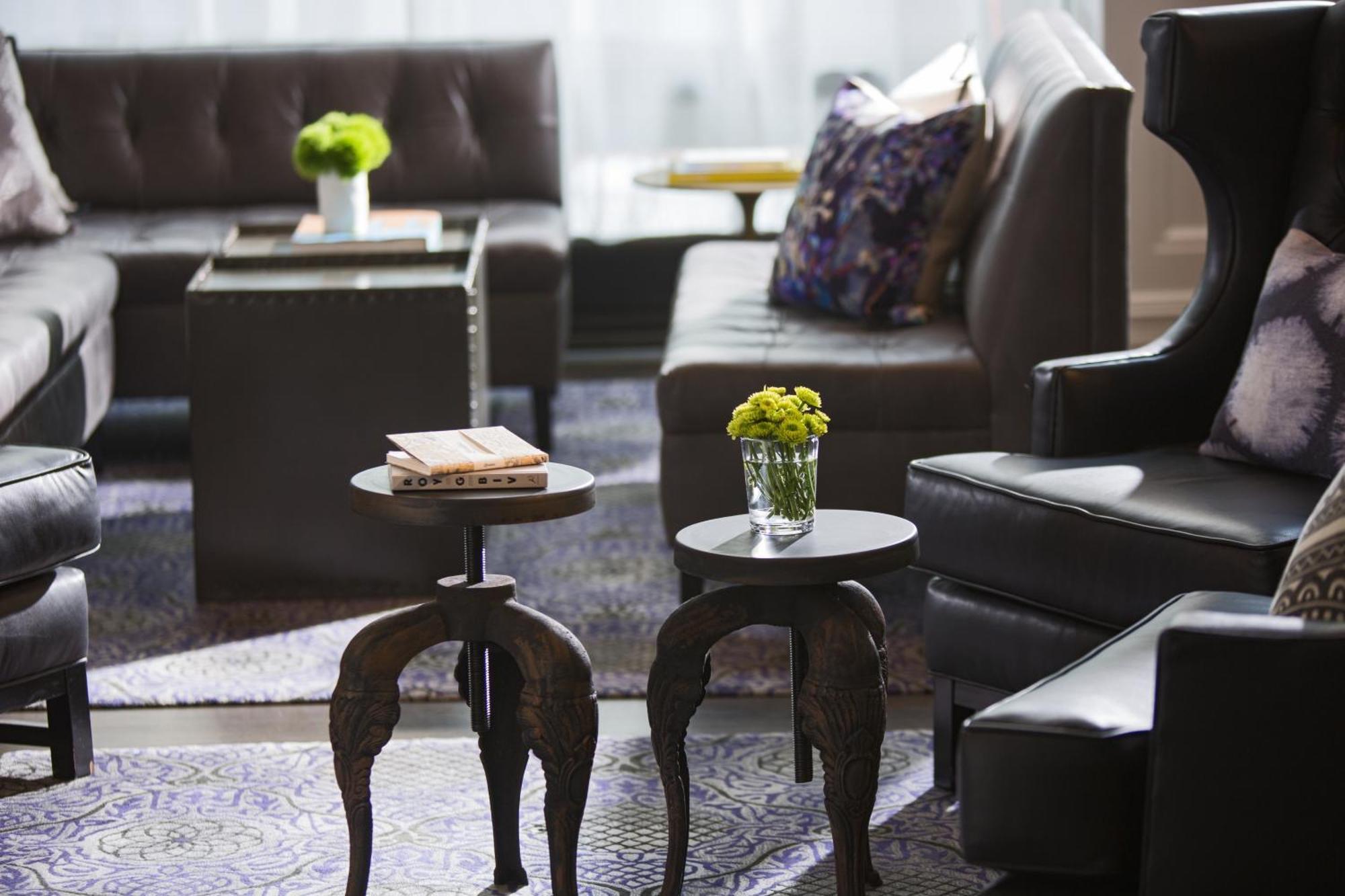 Staypineapple, An Iconic Hotel, The Loop Hotel Chicago