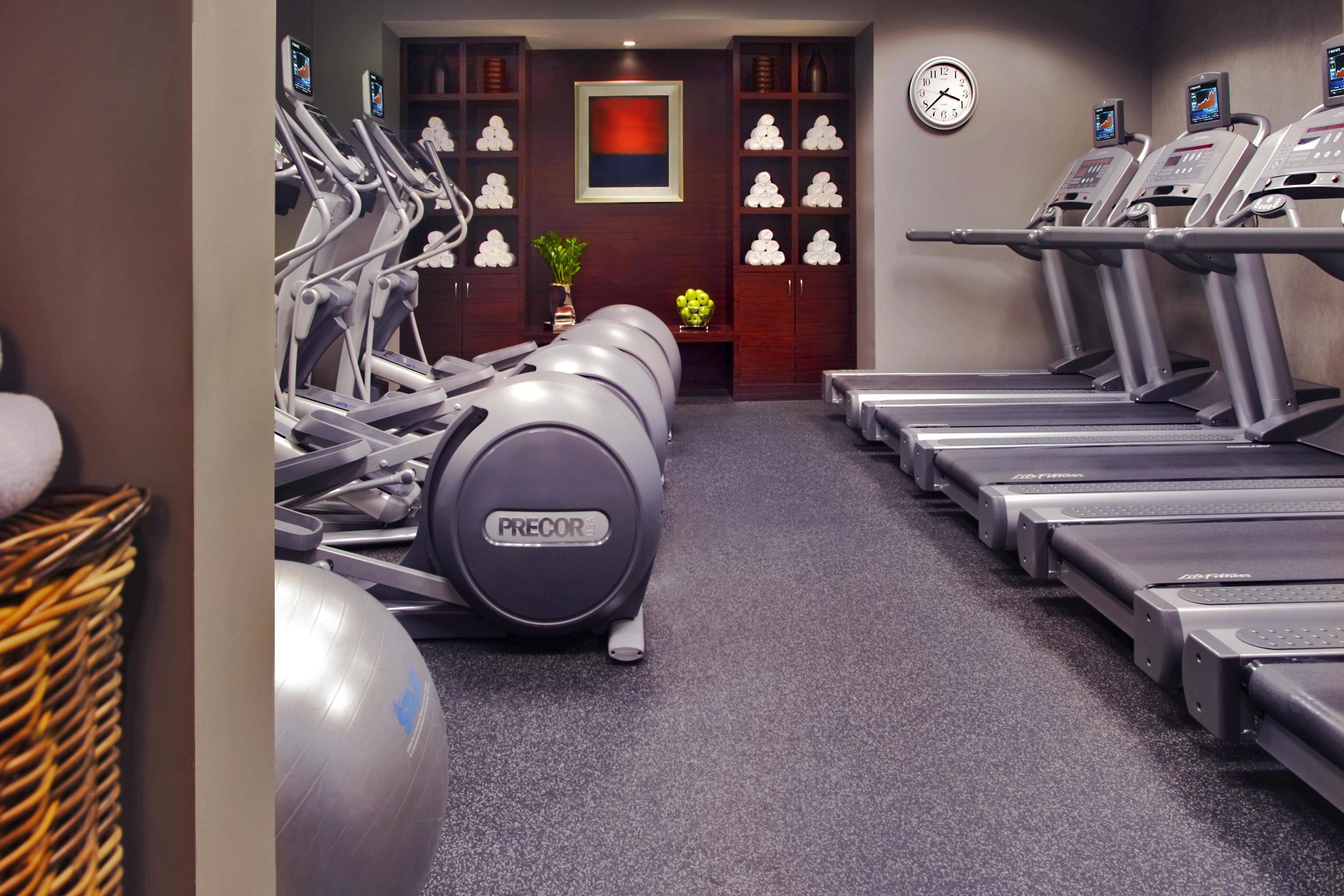 Sofitel Magnificent Mile Hotel