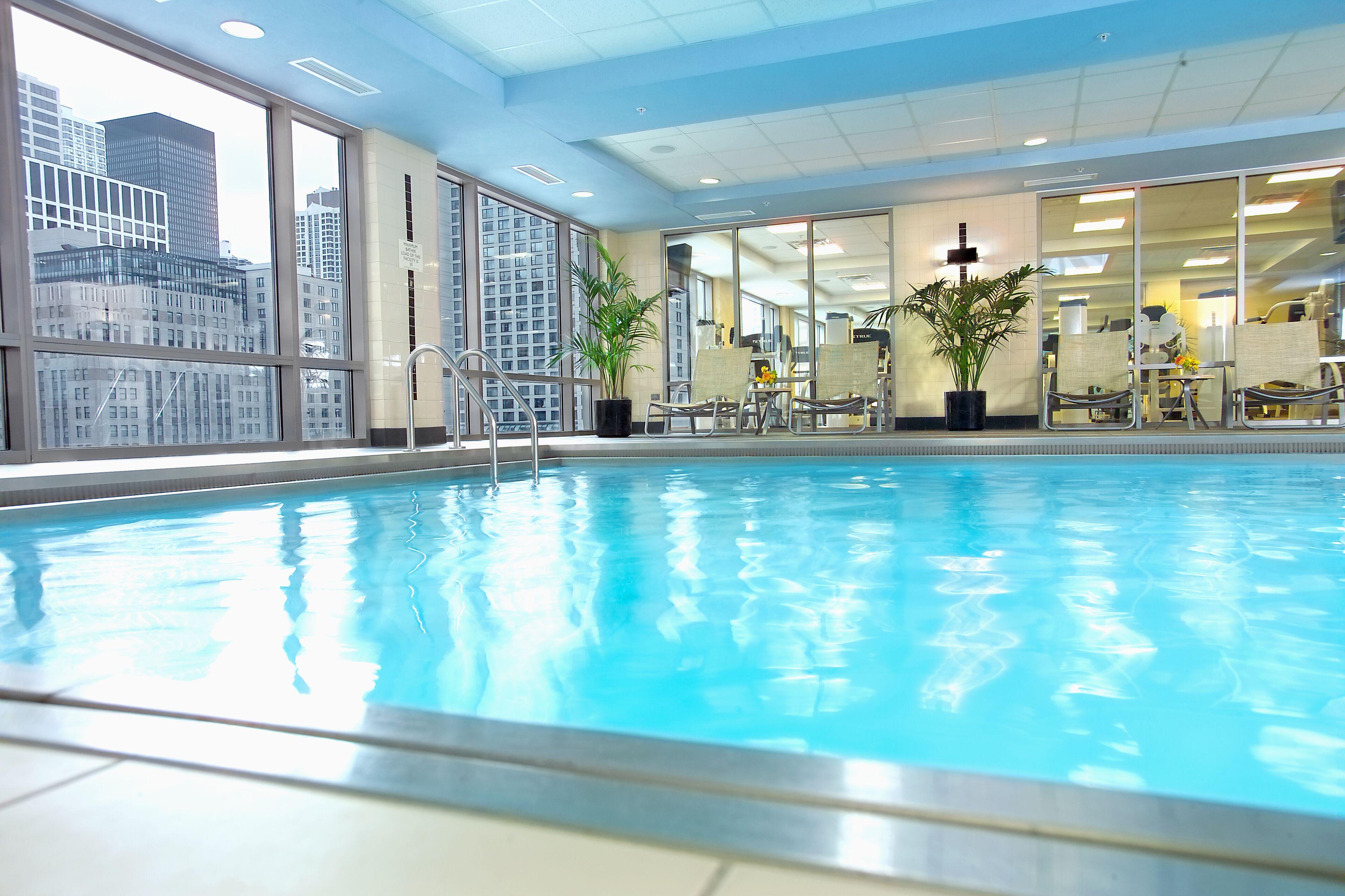 Courtyard By Marriott Downtown/magnificent Mile Hotel