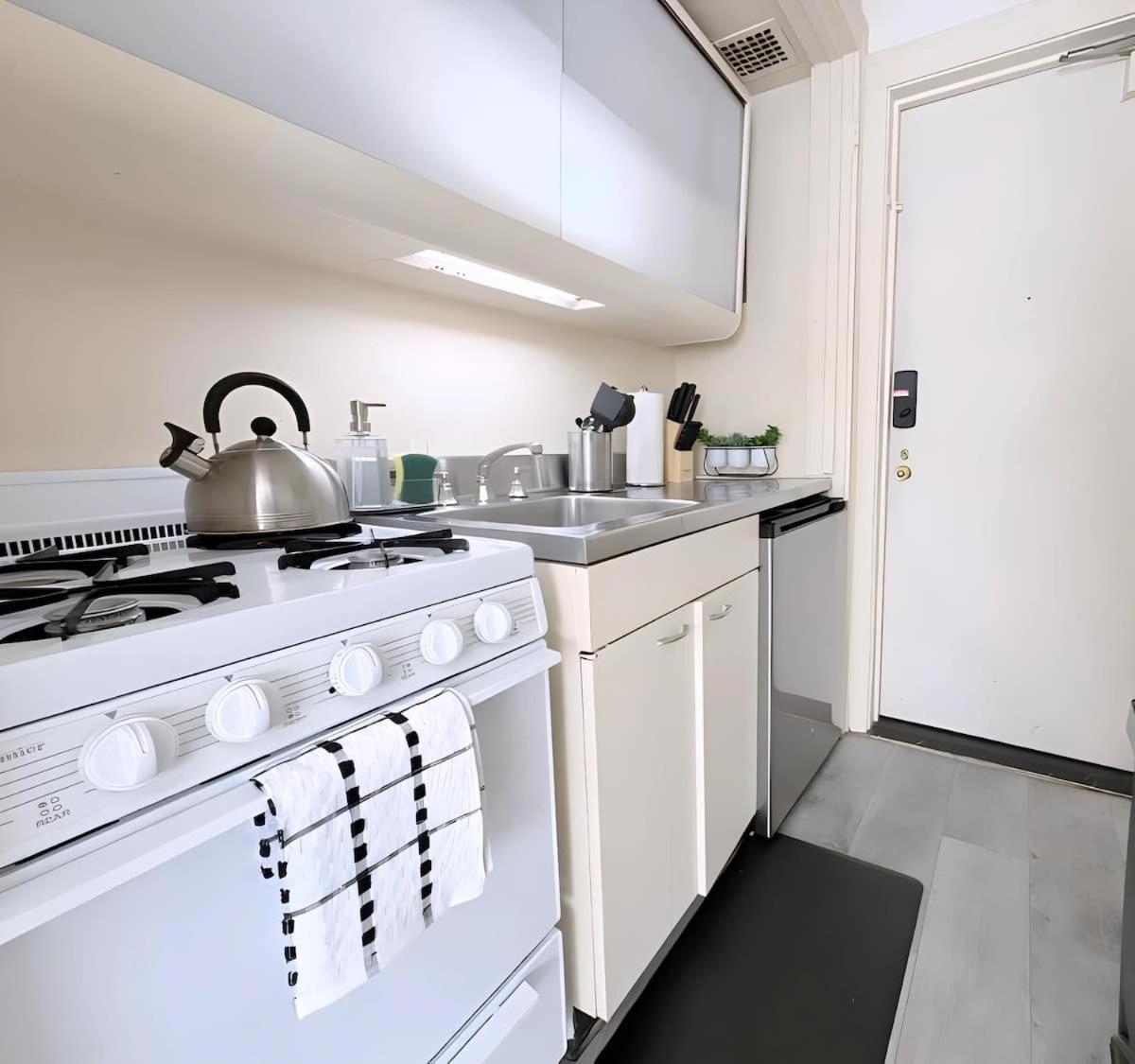 Cozy Gold Coast - Sp 1203 * Chicago