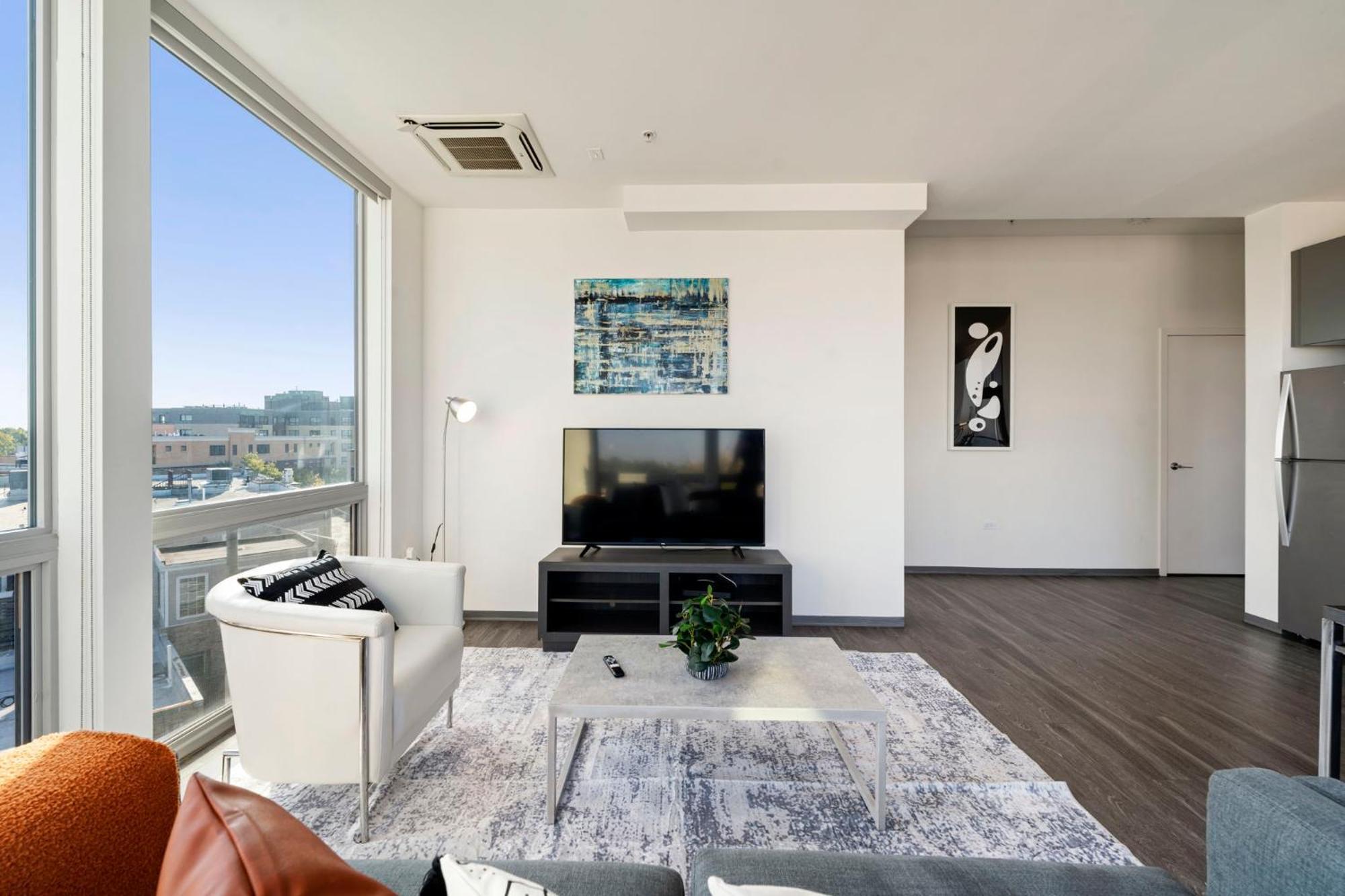 2br Loft Amazing Glass Views Apartment