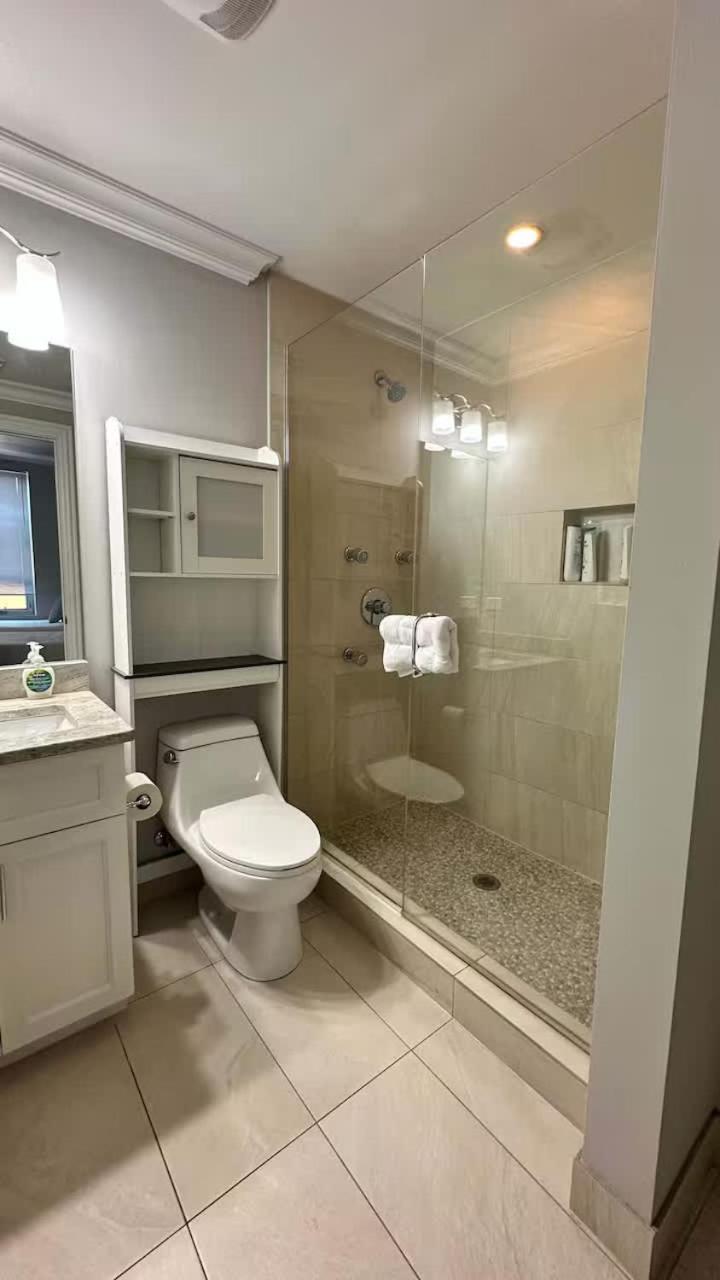 1 Garage Parking Pool Table Up To 1gb Wifi Speed Apartment Chicago