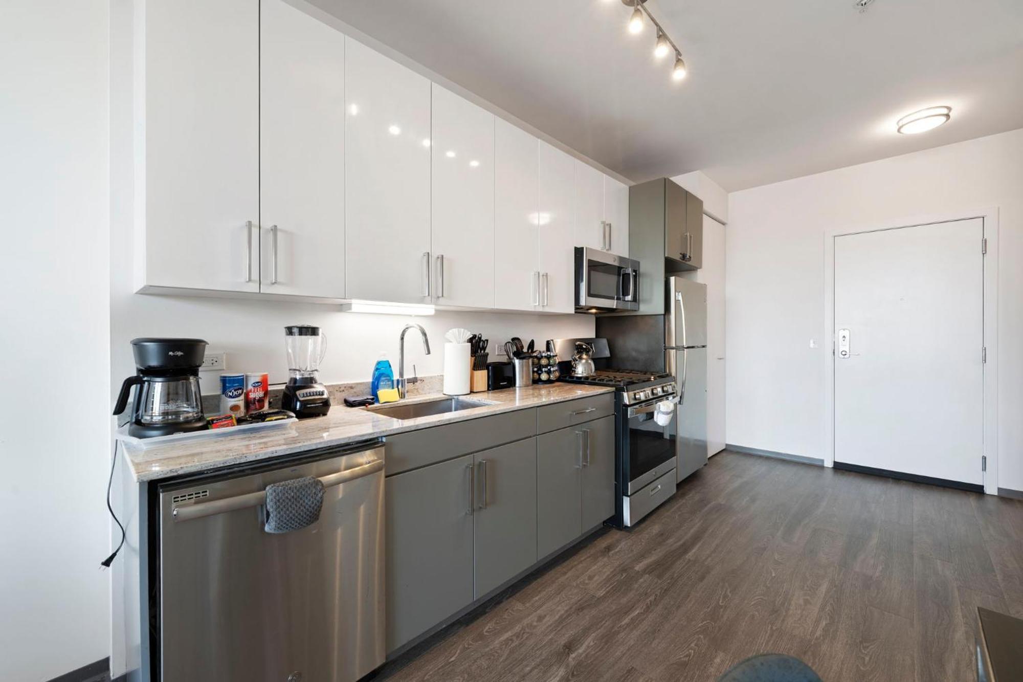 New Modern 1br Escape Apartment