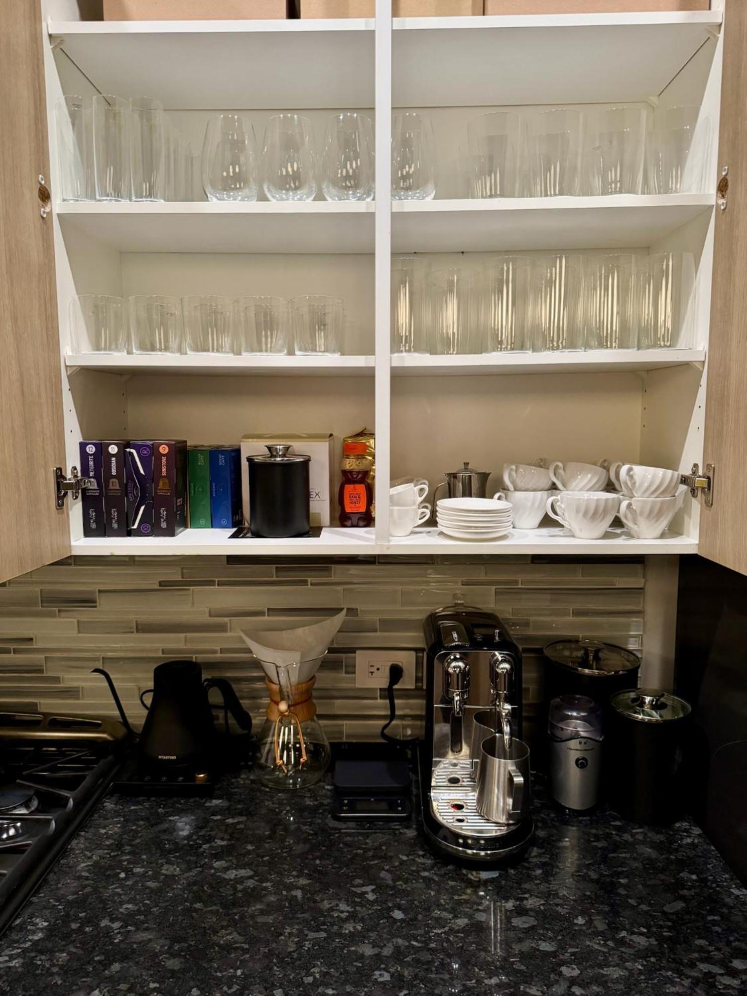 Luxe 3br Loft, Rooftop Lounge In Fulton Market Apartment Chicago