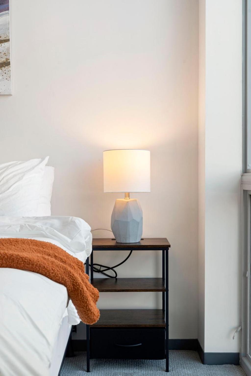 Apartment New Modern 1br Escape Chicago