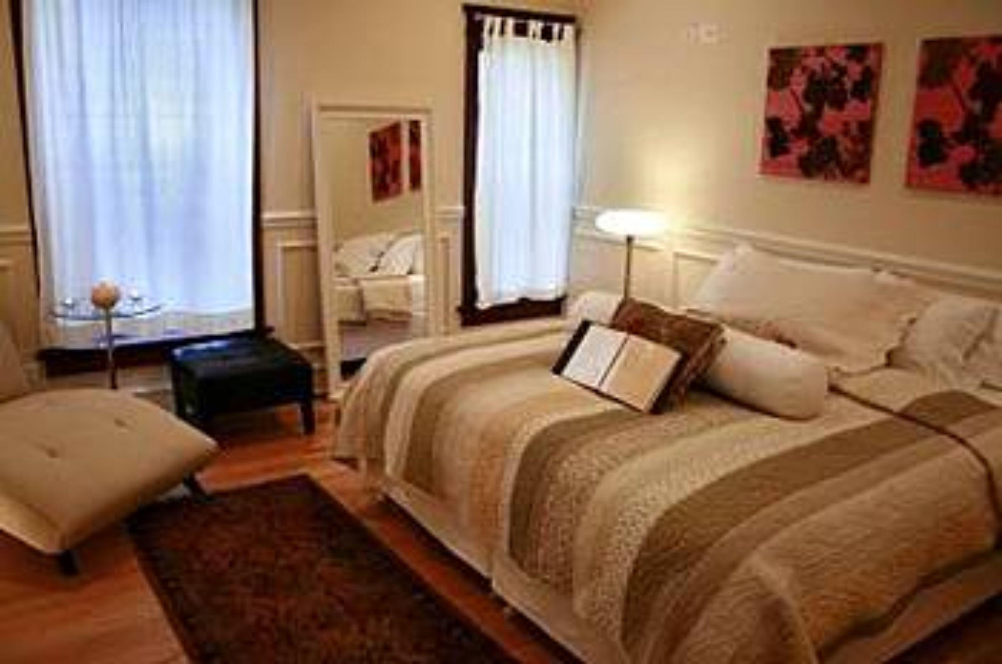 The Golden Arm (adults Only) Chicago