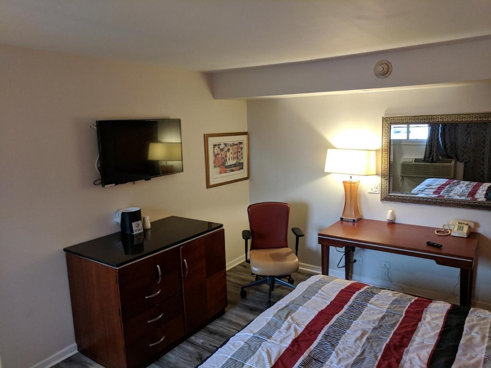 Hotel Skylark Chicago