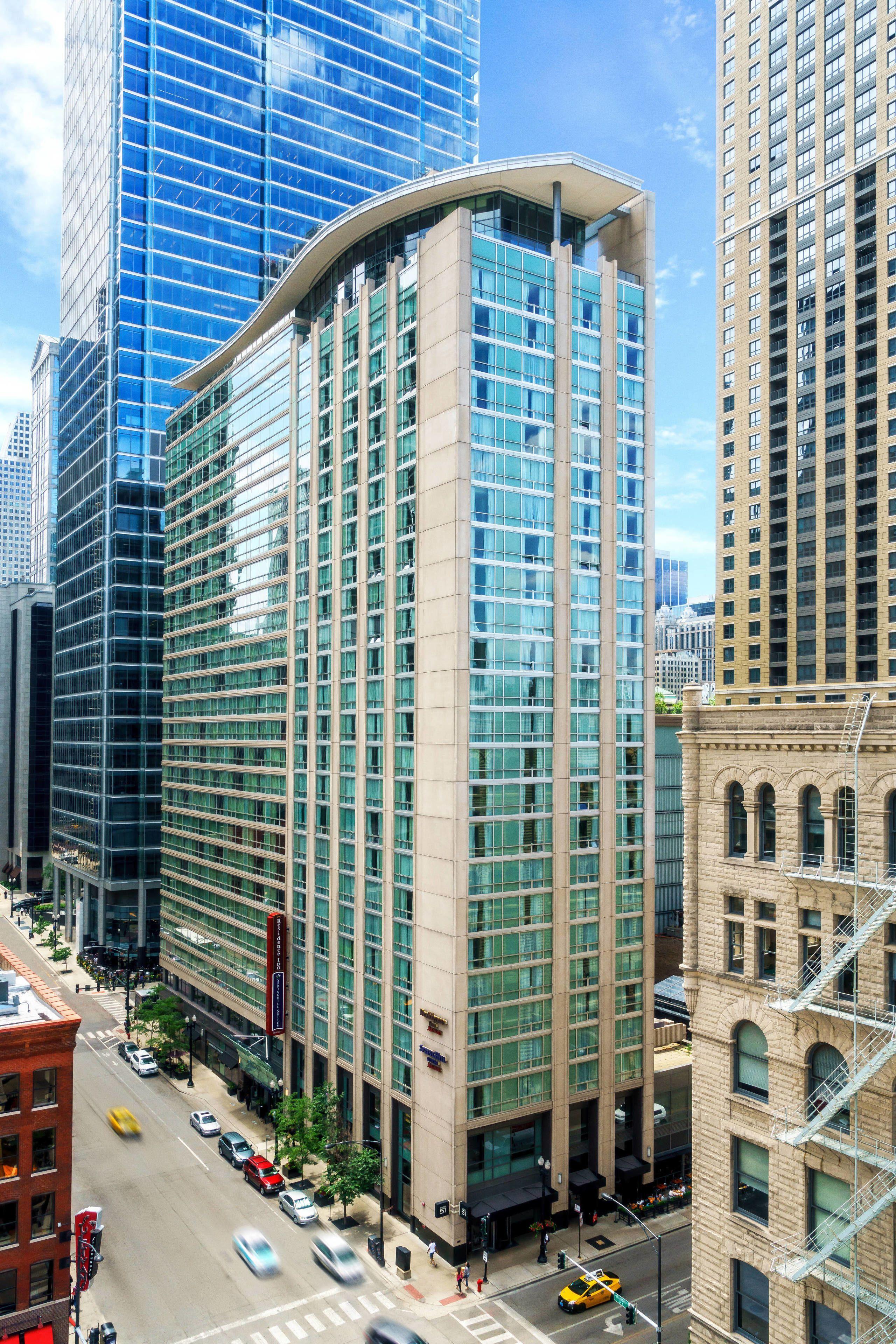 Hotel By Marriott Downtown/river North