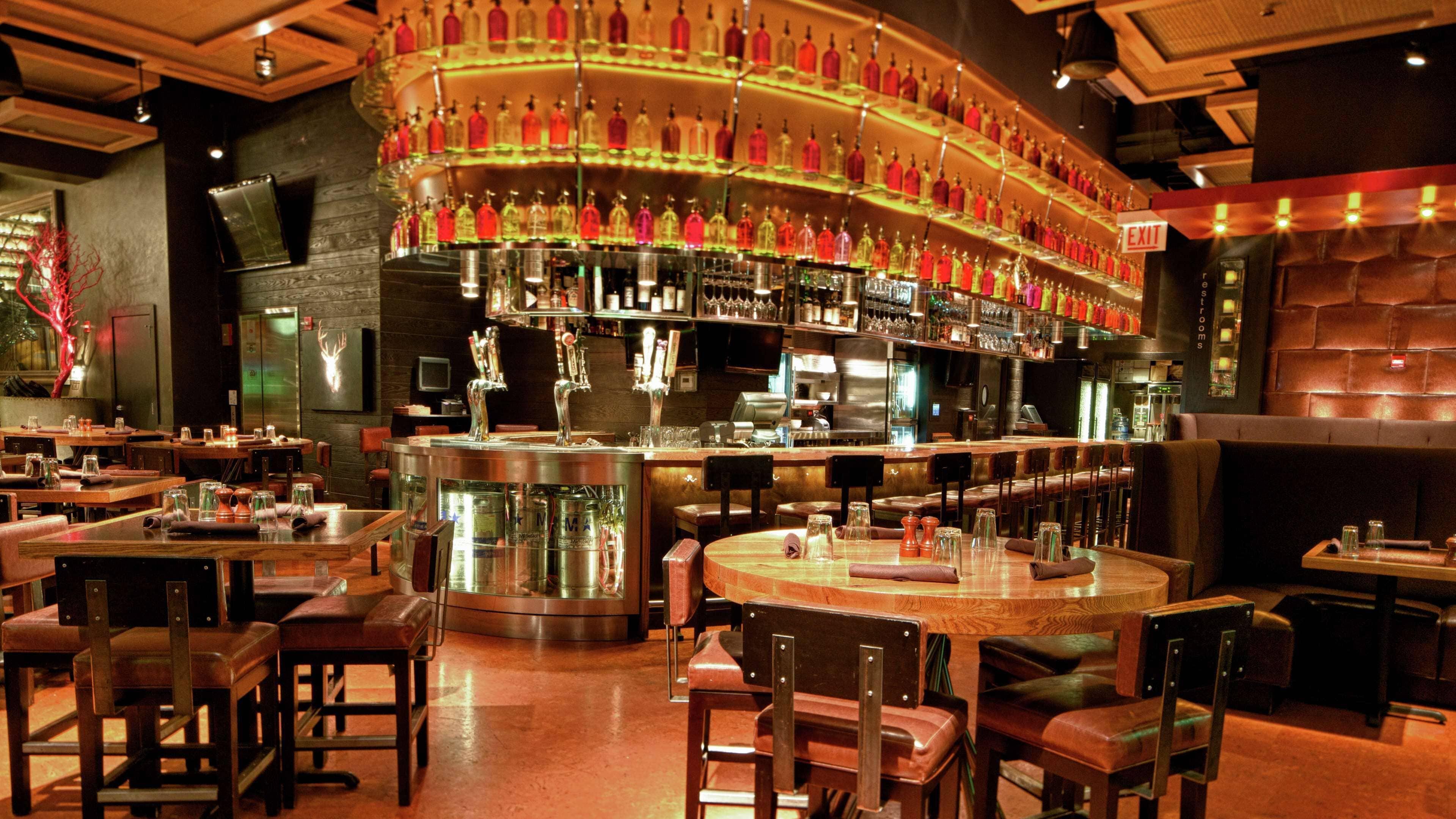 Hotel Thewit Chicago, A Hilton 4*