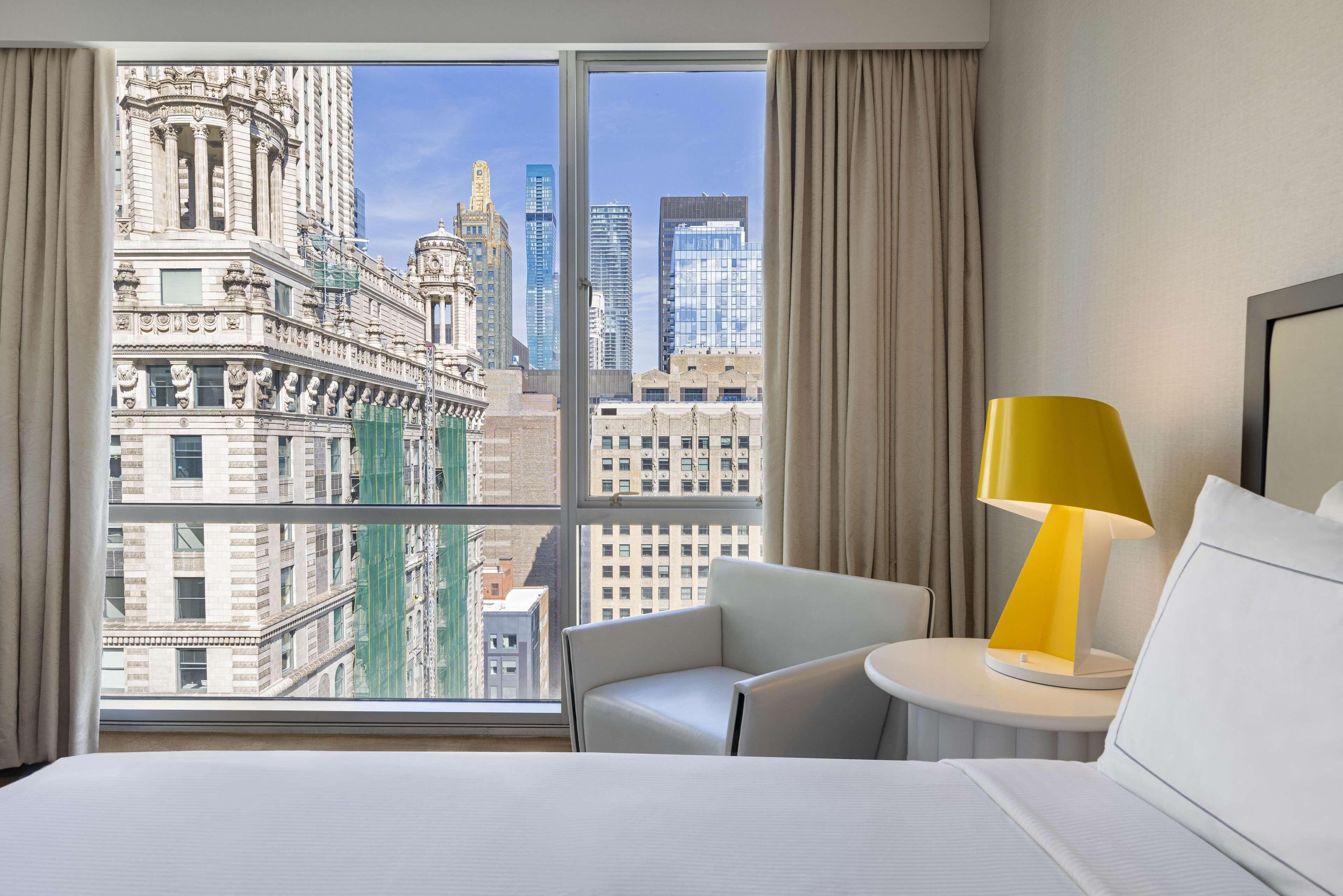 Hotel Thewit Chicago, A Hilton 4*