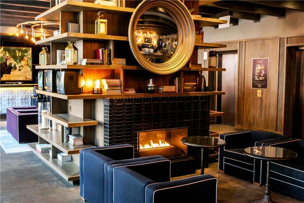 Thompson Chicago, By Hyatt Hotel Chicago