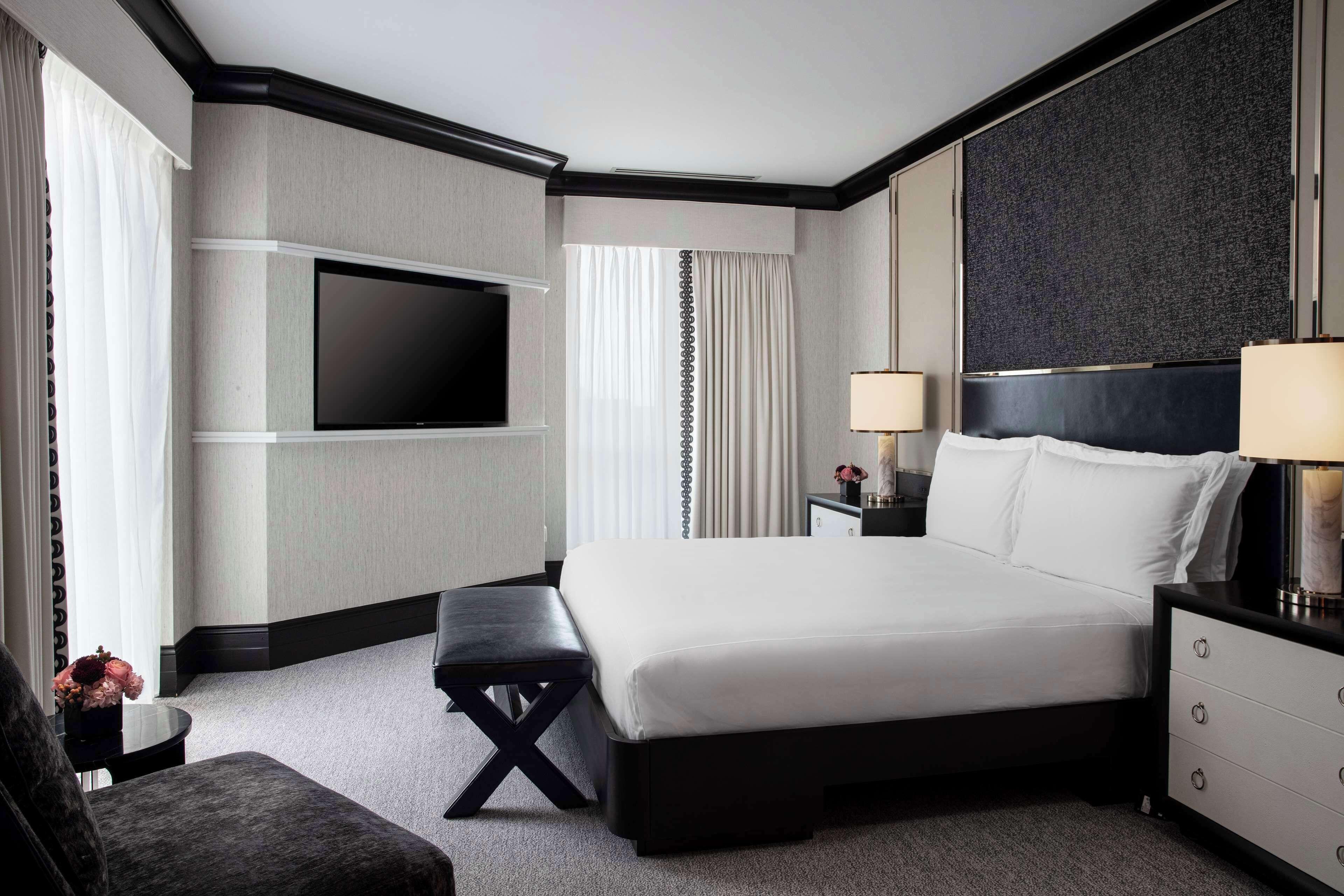 Hotel Waldorf Astoria Chicago