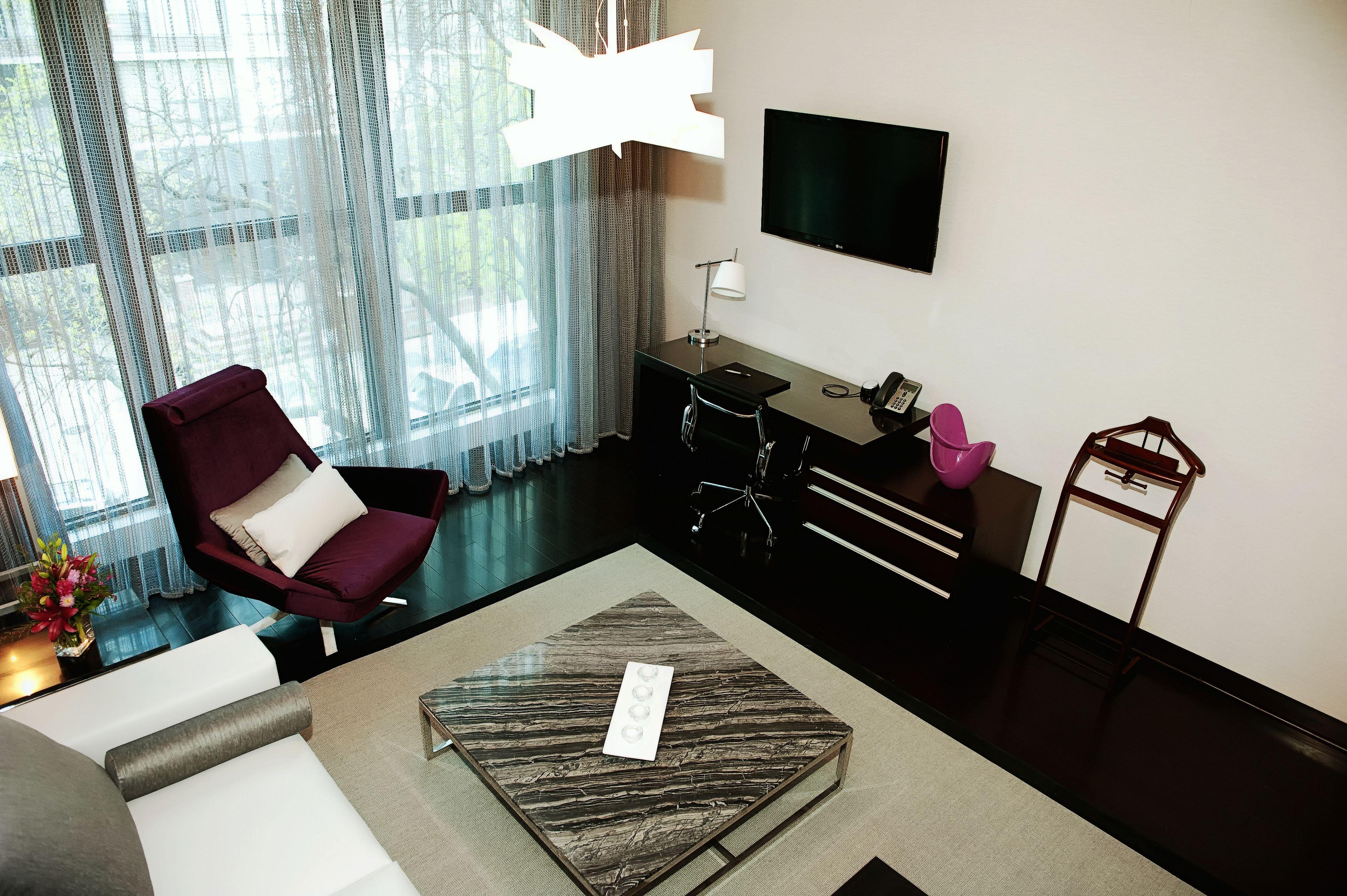 Ivy Boutique (adults Only) 4*