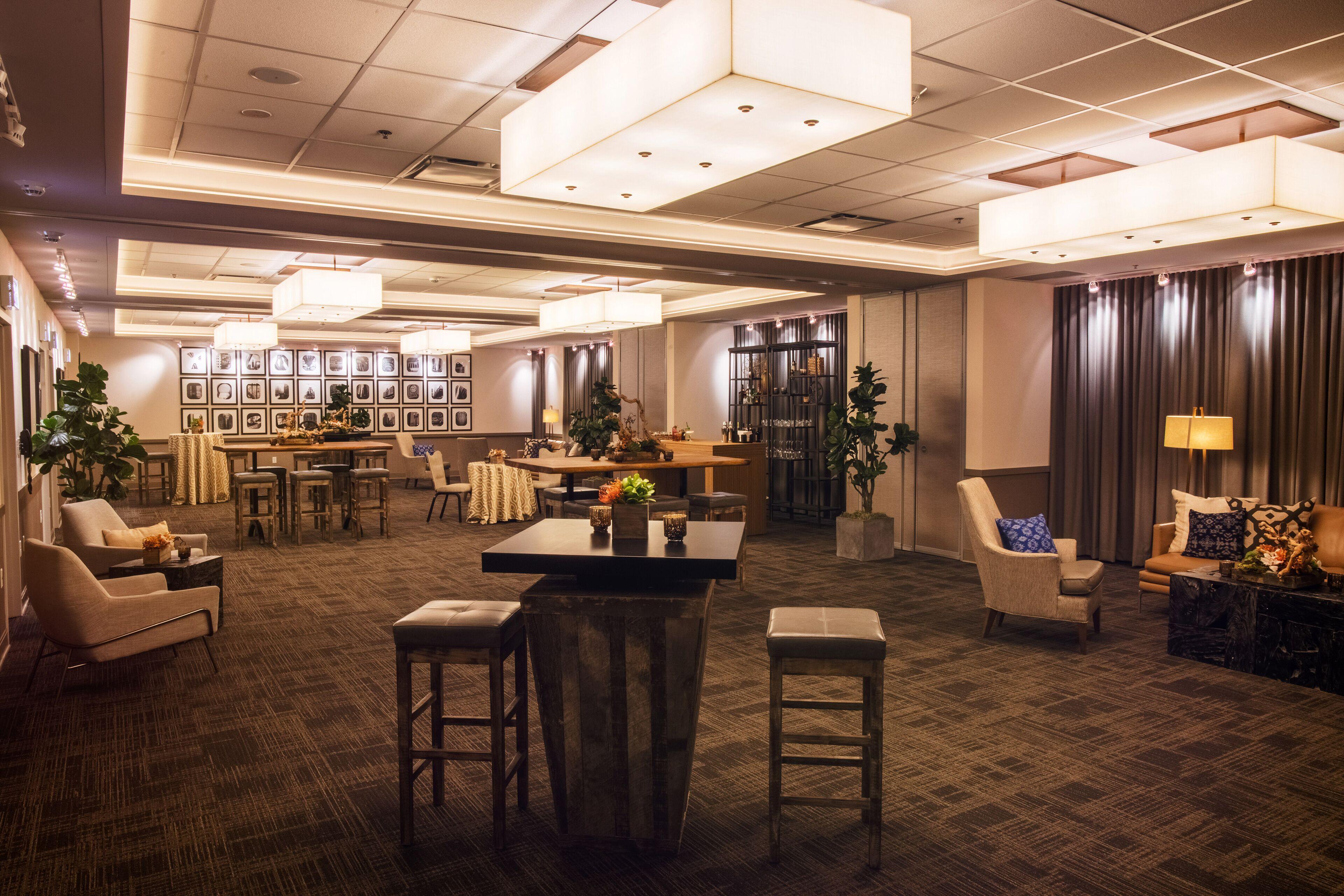 Aloft By Marriott Downtown River North Hotel Chicago