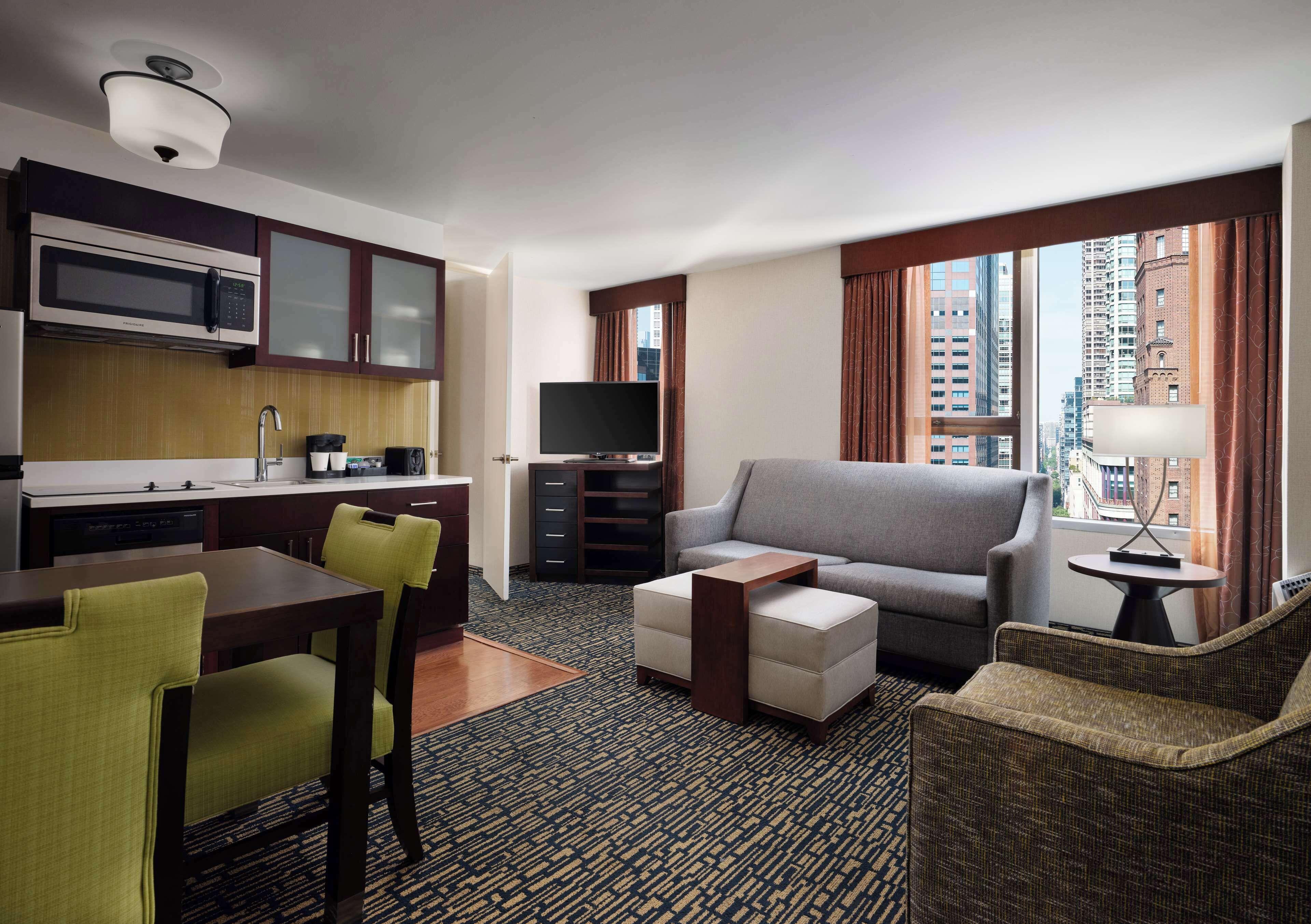 Homewood By Hilton Downtown - Magnificent Mile Chicago