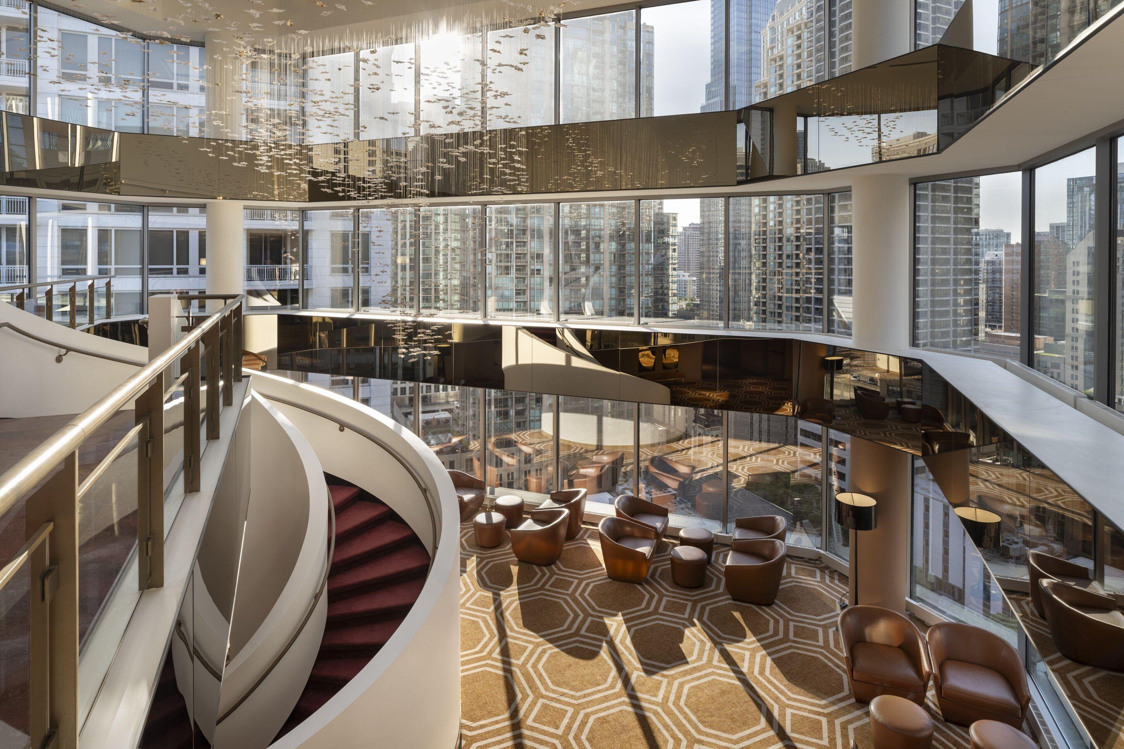 Hotel By Marriott Downtown Magnificent Mile 3*