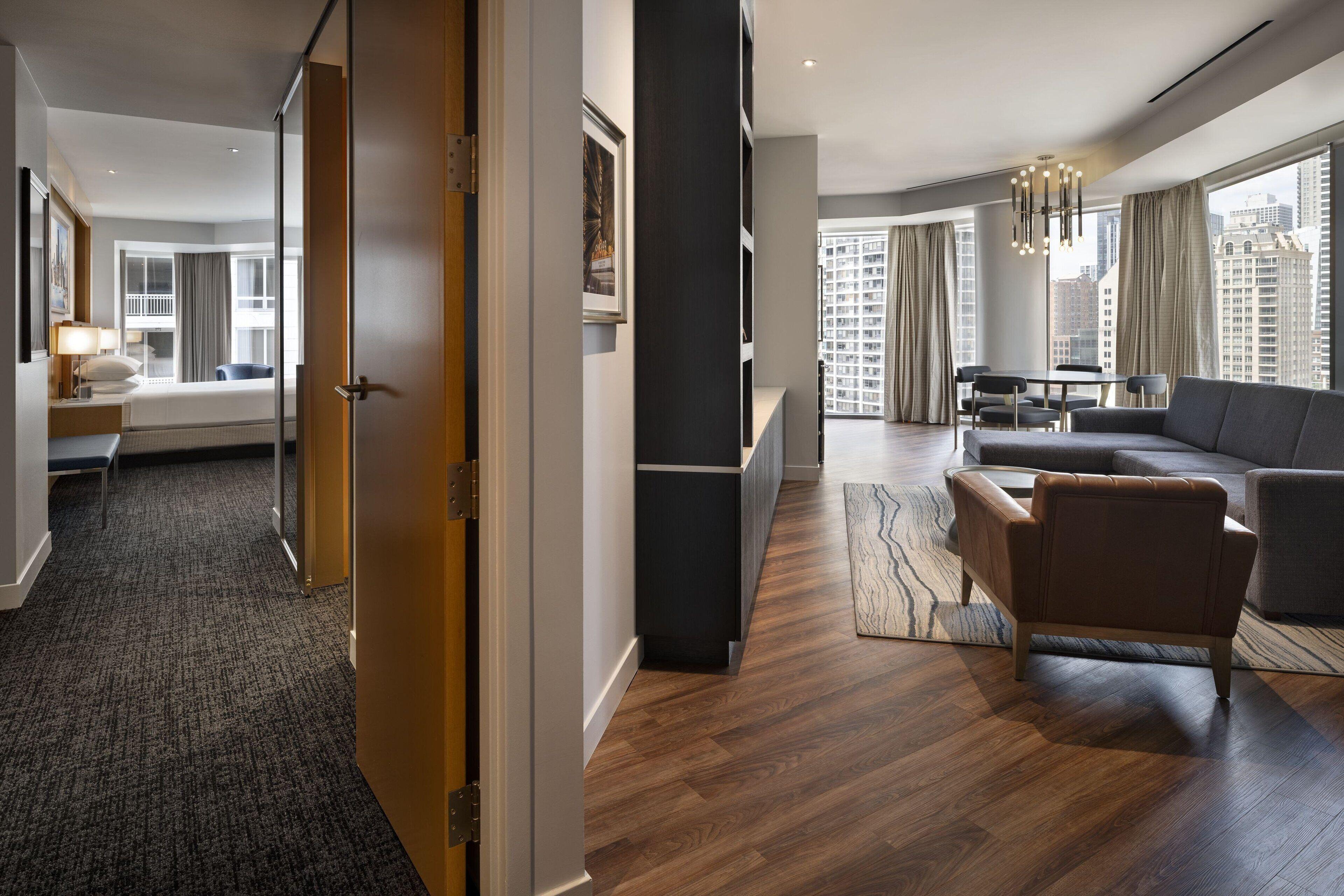 By Marriott Downtown Magnificent Mile Chicago