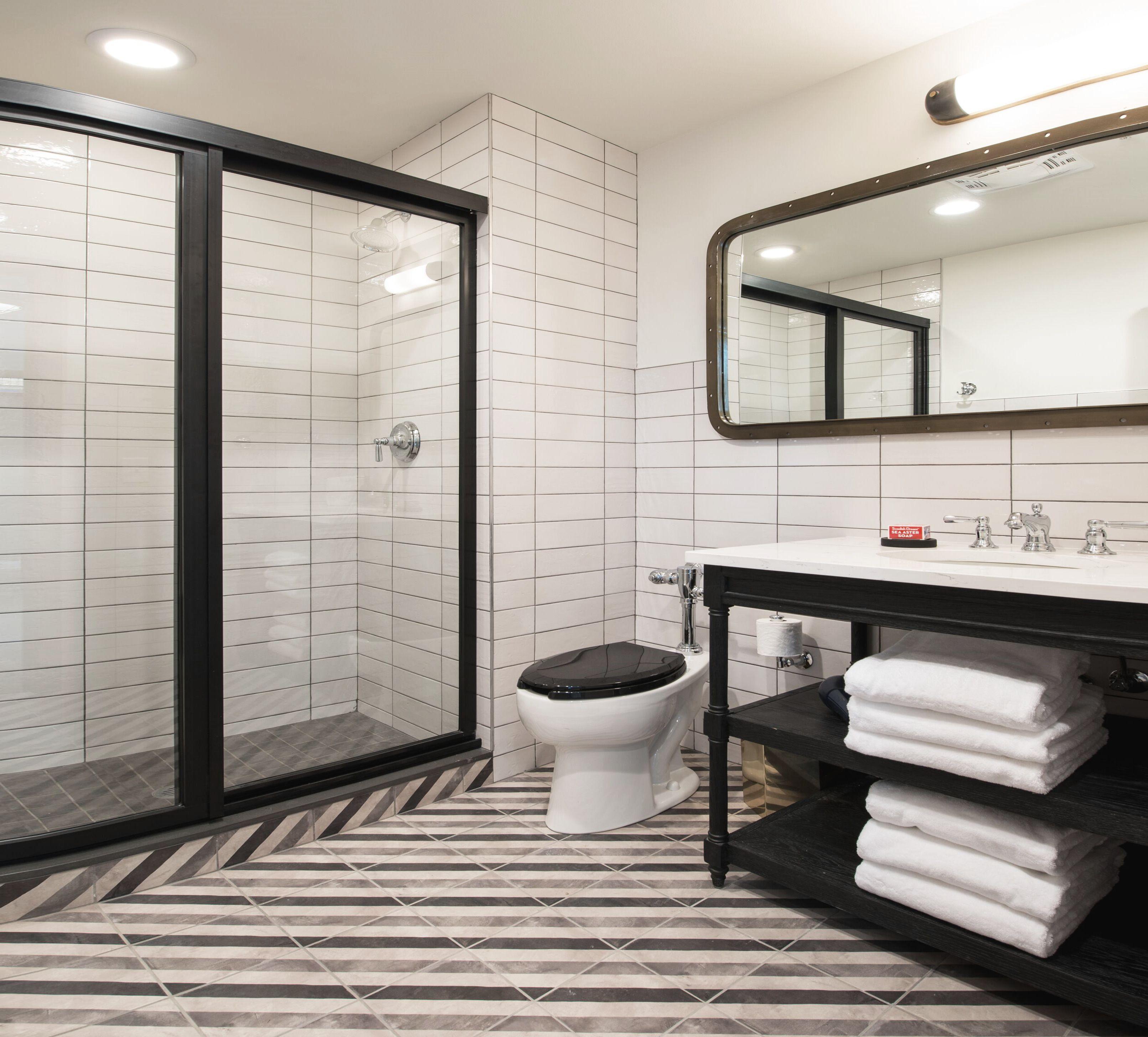 The Collection River North 3*