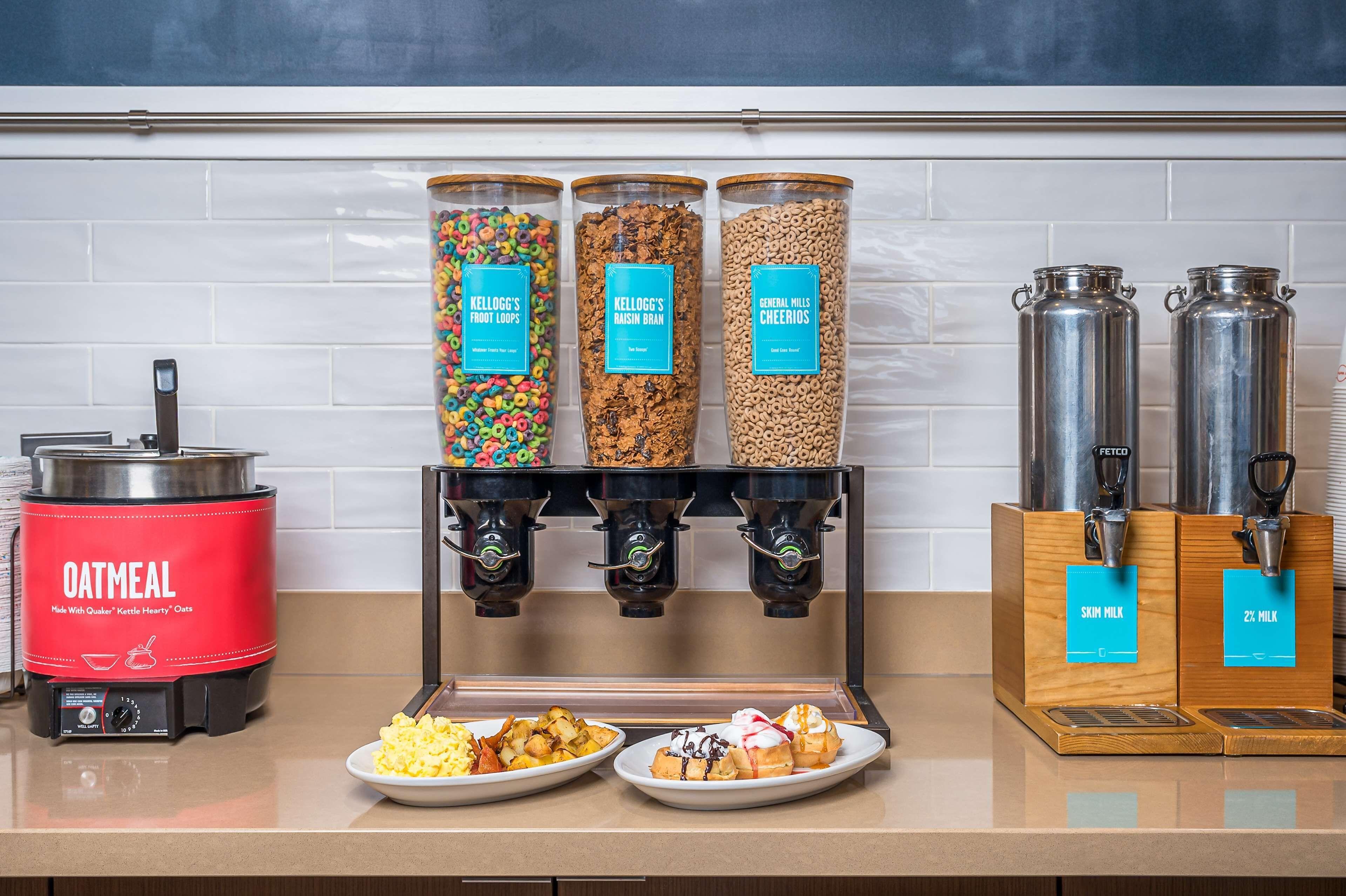 Hampton Inn Chicago North-Loyola Station, Il 3*