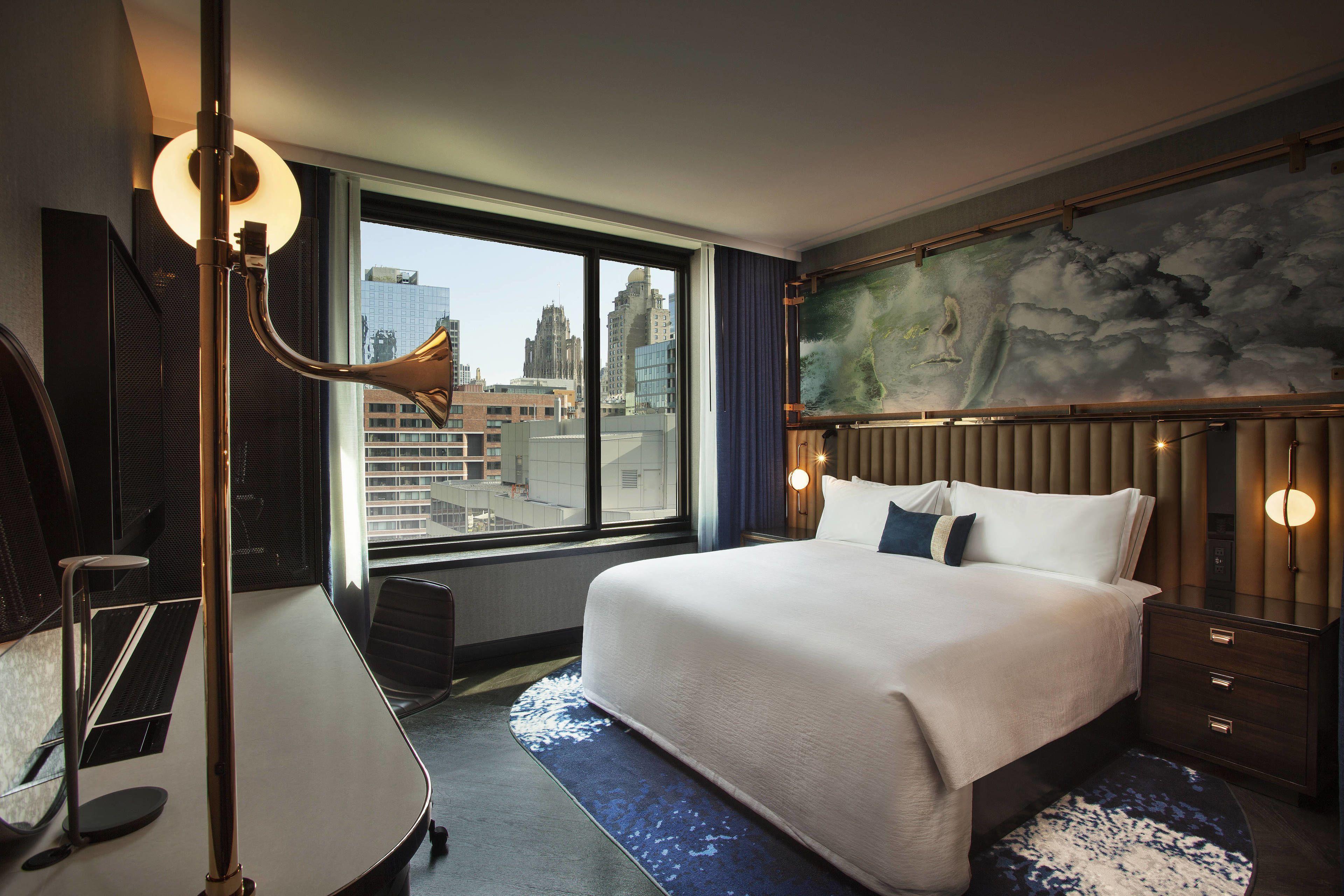 Emc2, Autograph Collection 4*