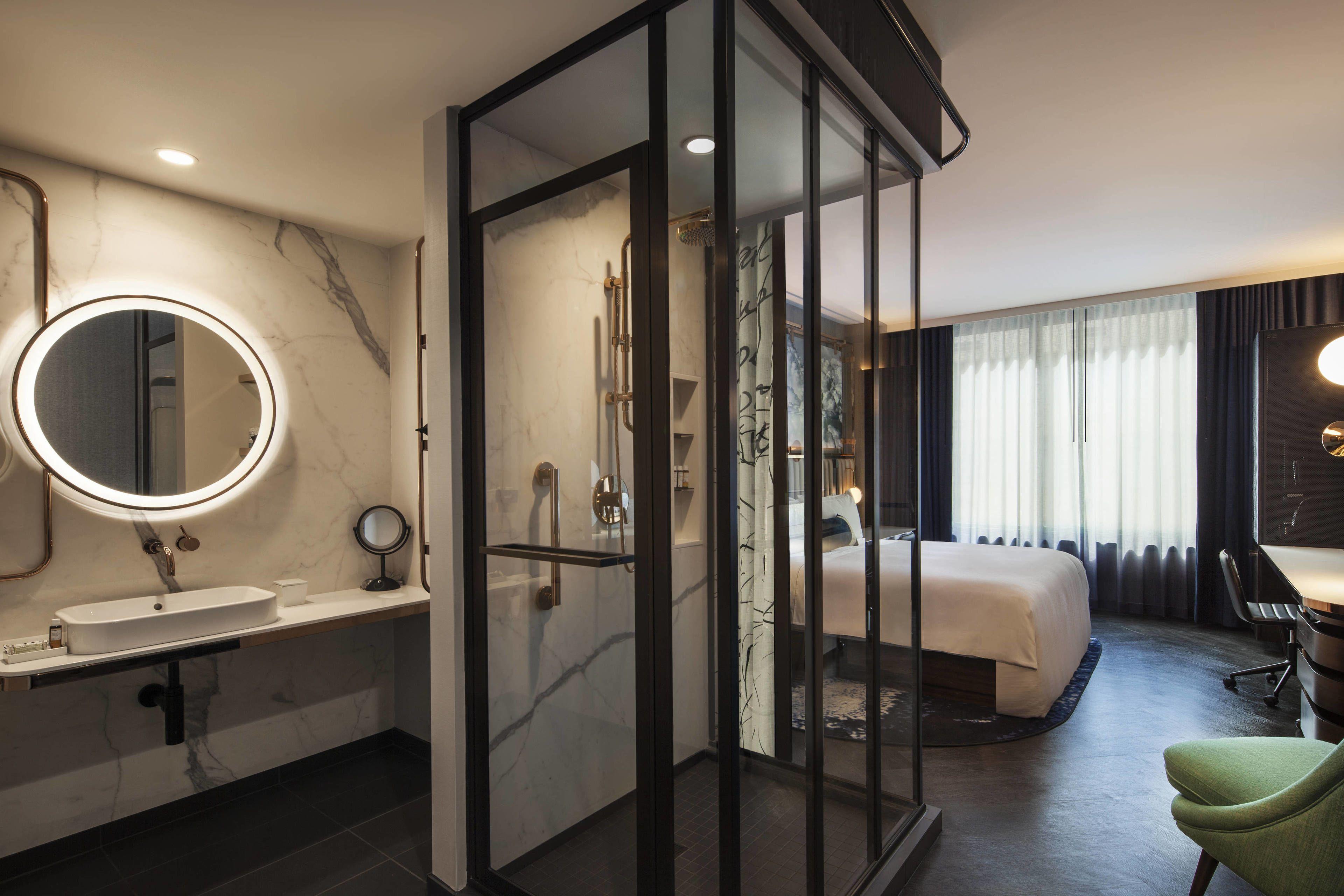 Emc2, Autograph Collection Hotel