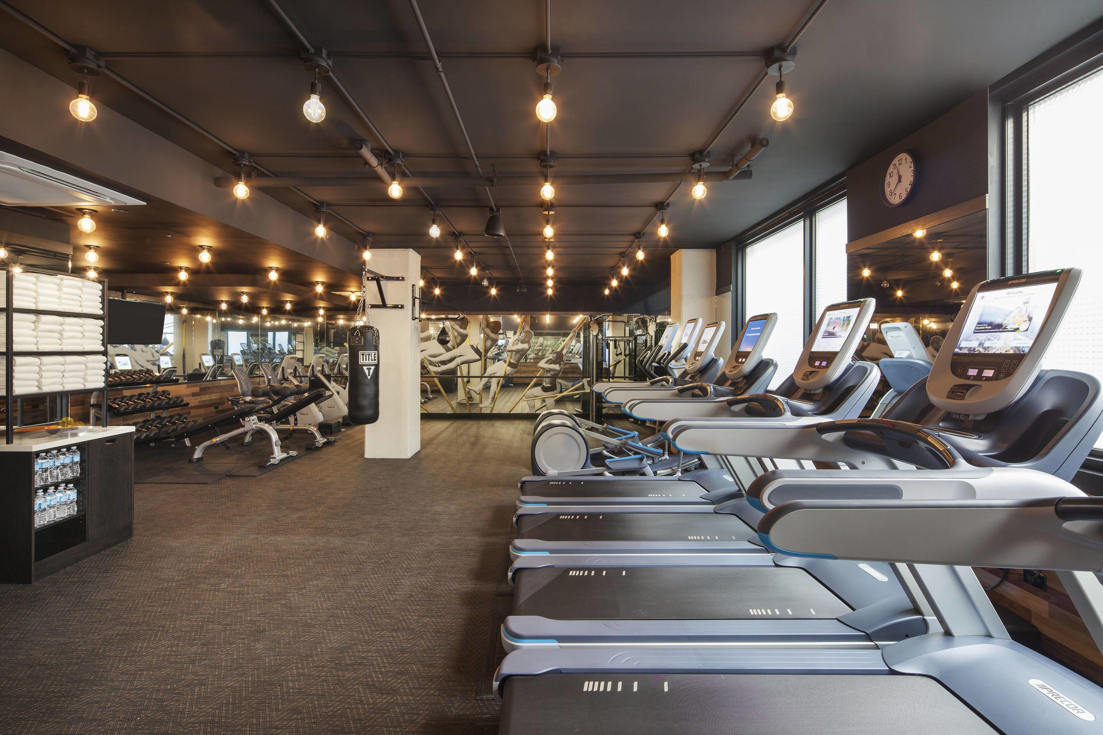 Emc2, Autograph Collection Hotel