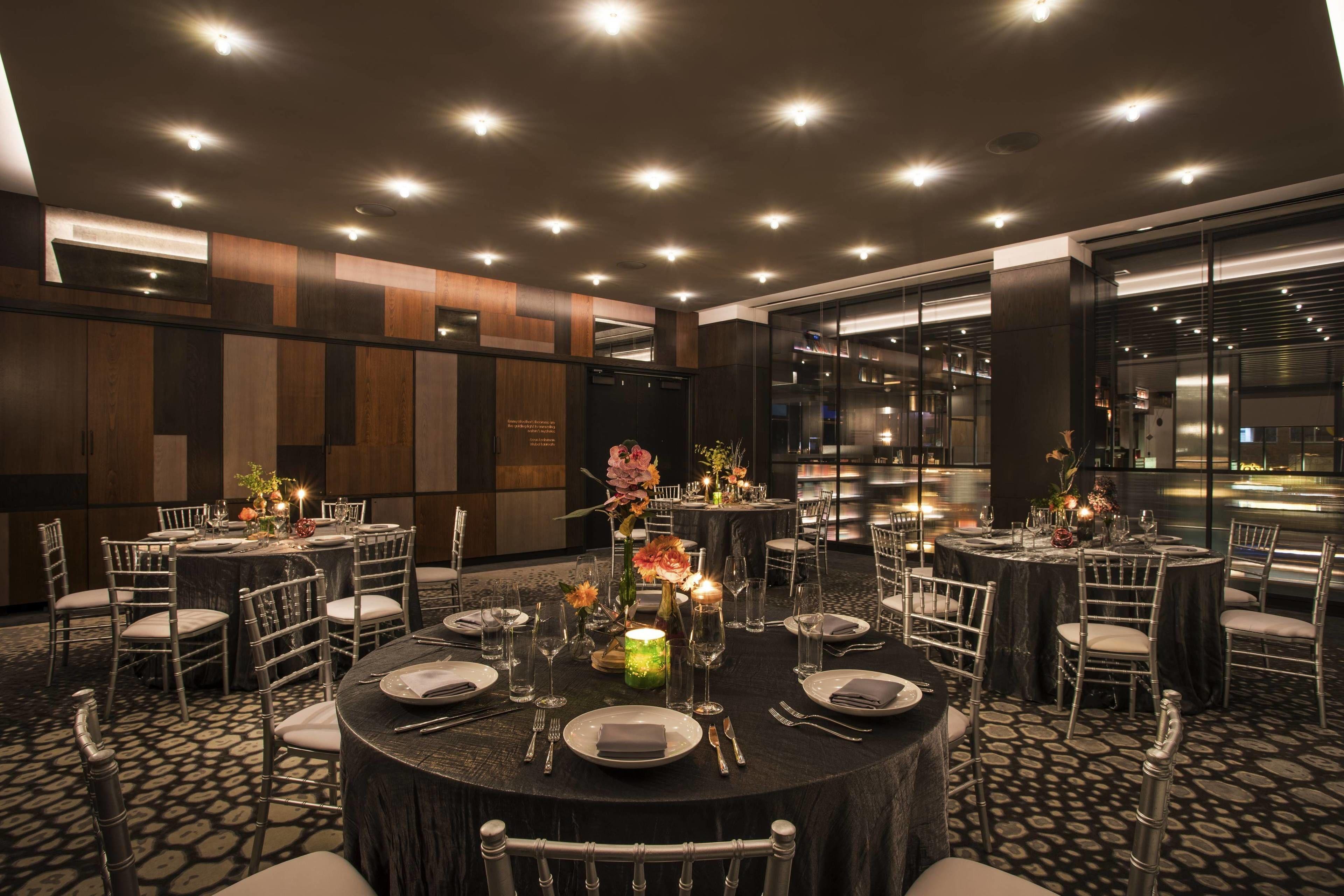 Emc2, Autograph Collection Hotel Chicago