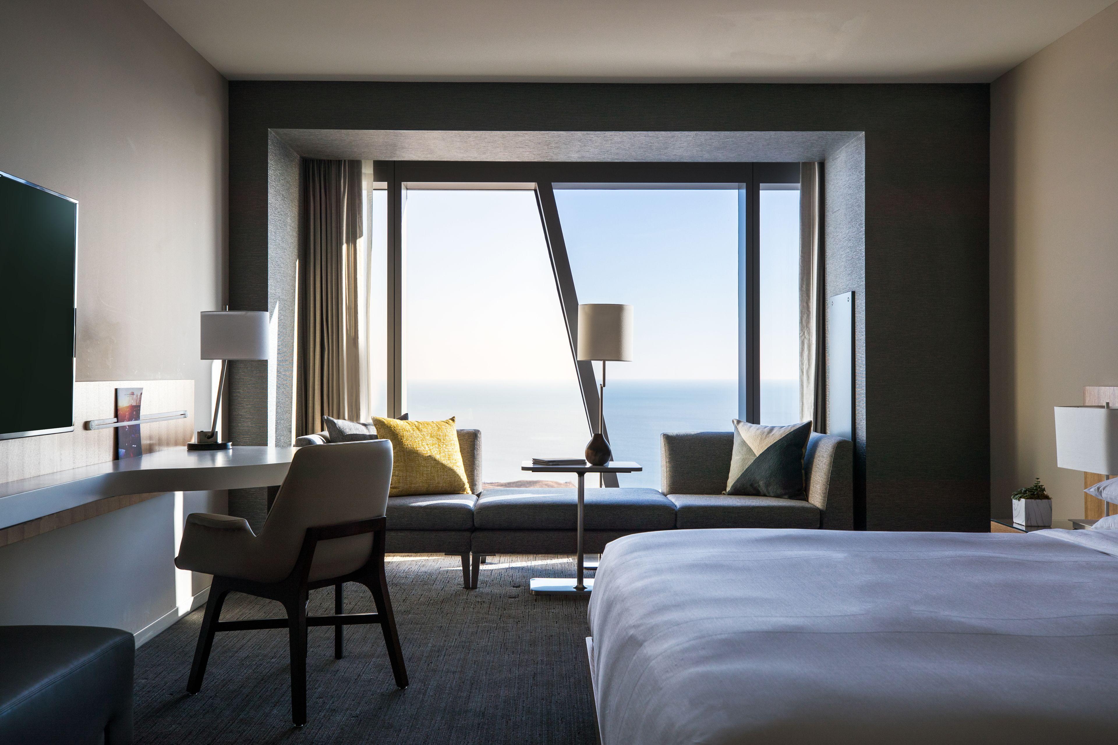 Marriott Marquis Hotel
