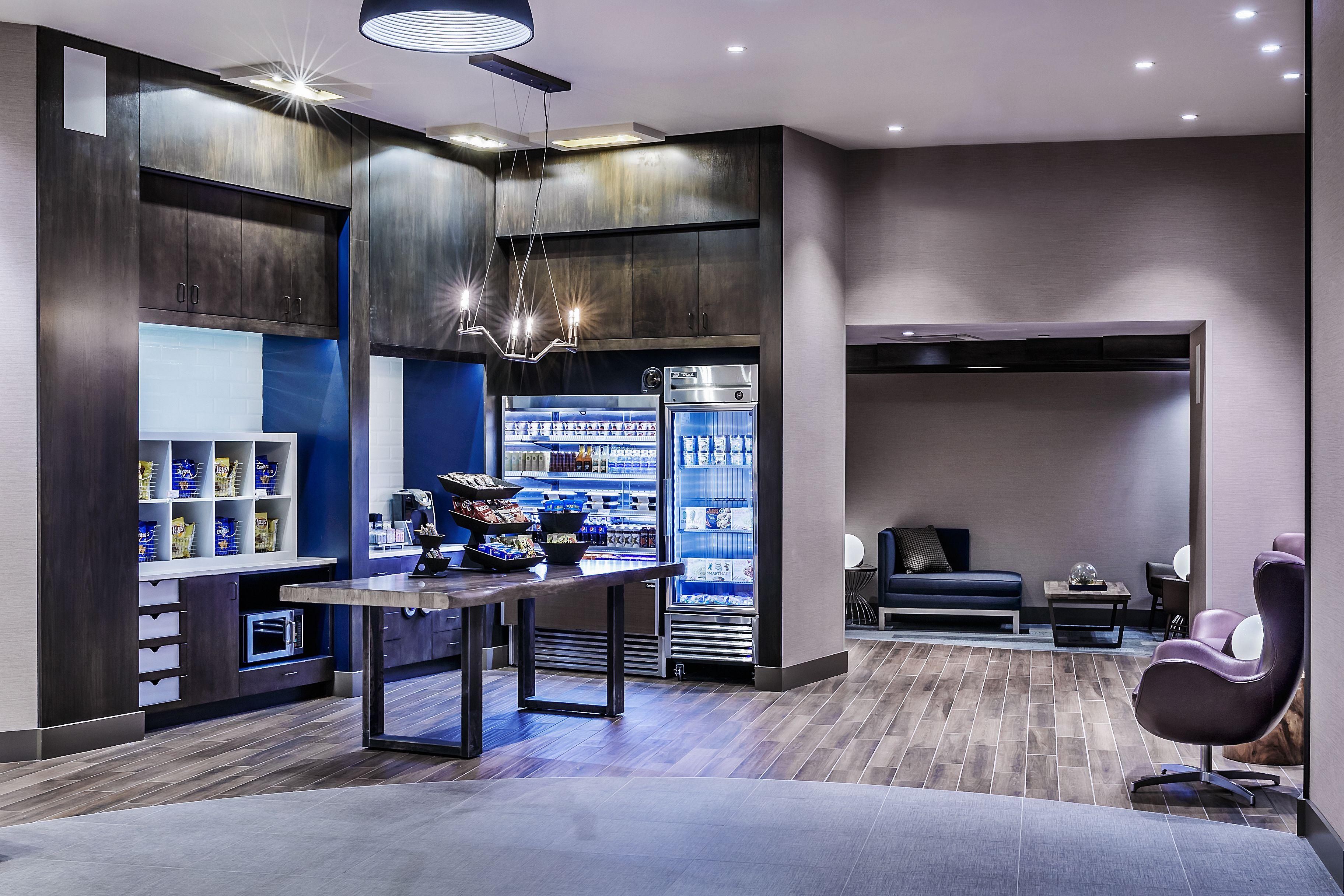 Cambria Loop - Theatre District Hotel