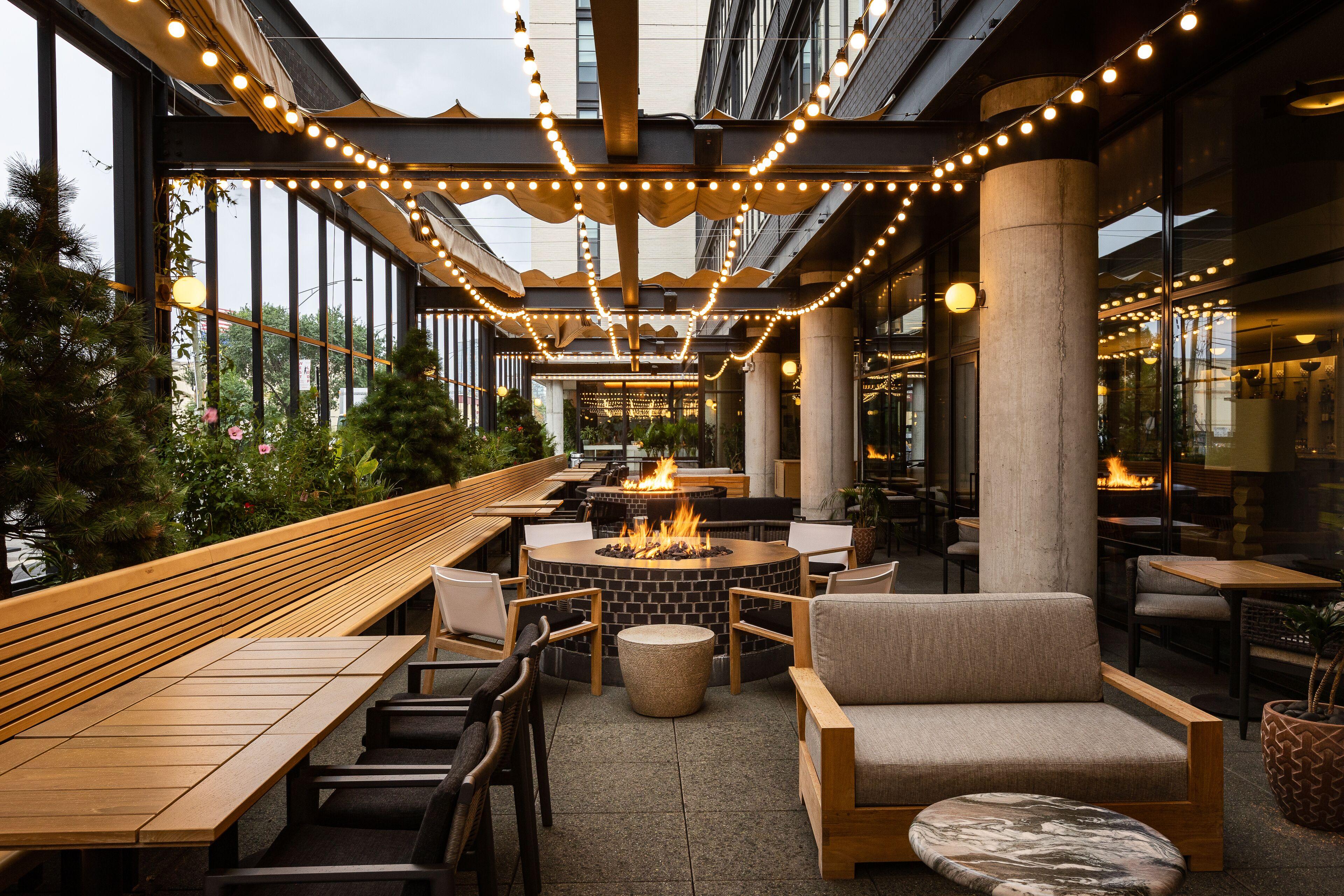 Hotel The Emily Chicago