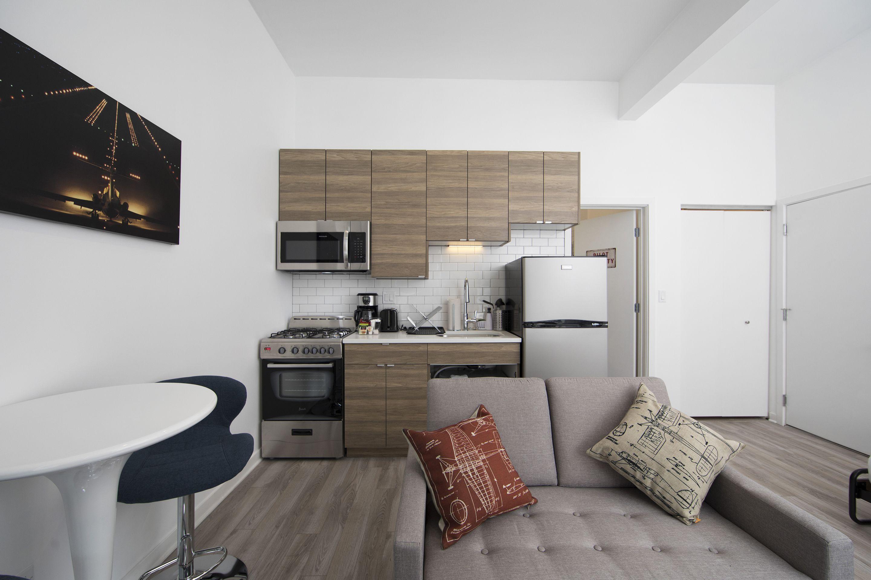 Ginosi 747 Apartel Aparthotel 2*