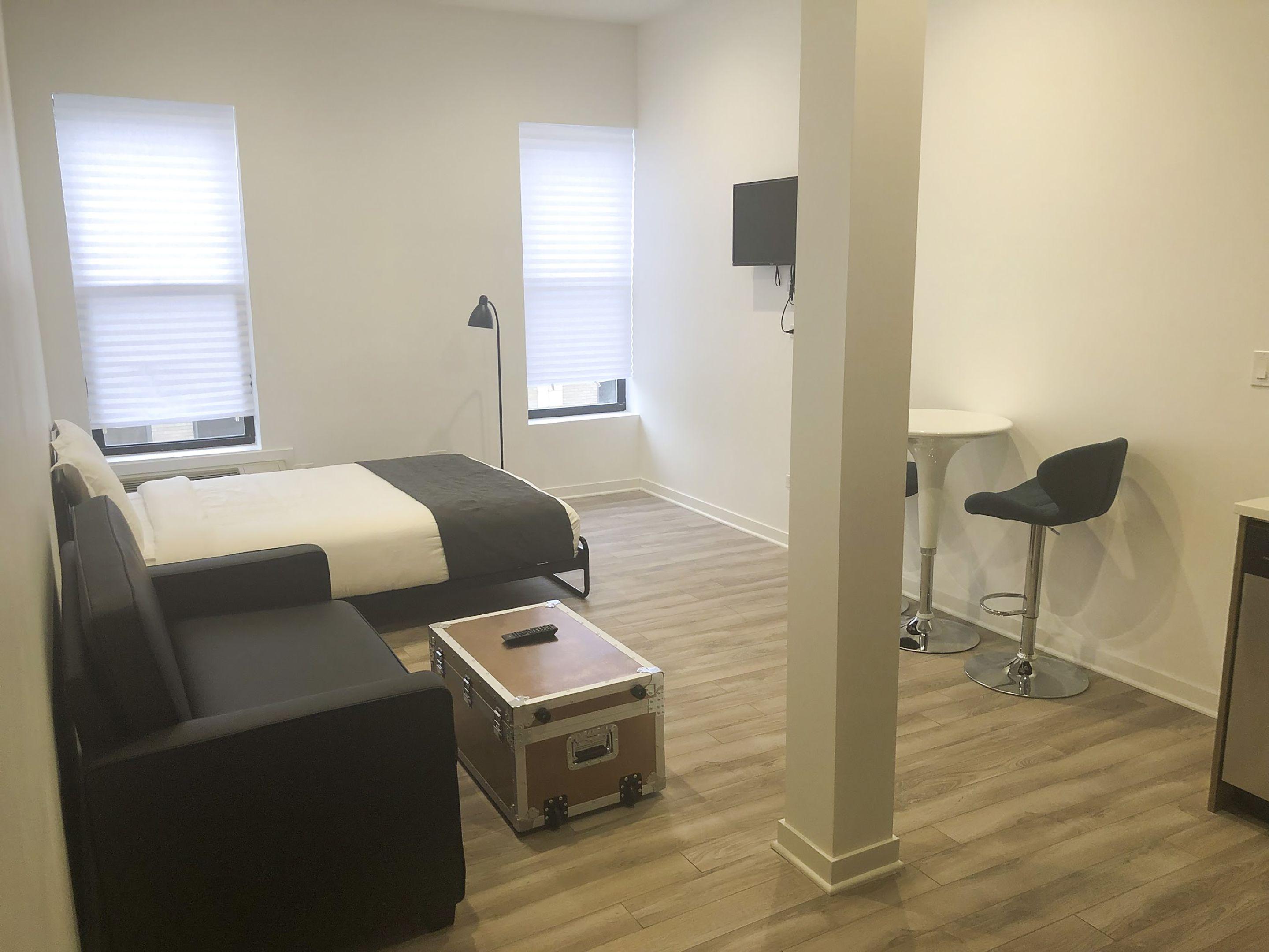 Ginosi 747 Apartel 2*