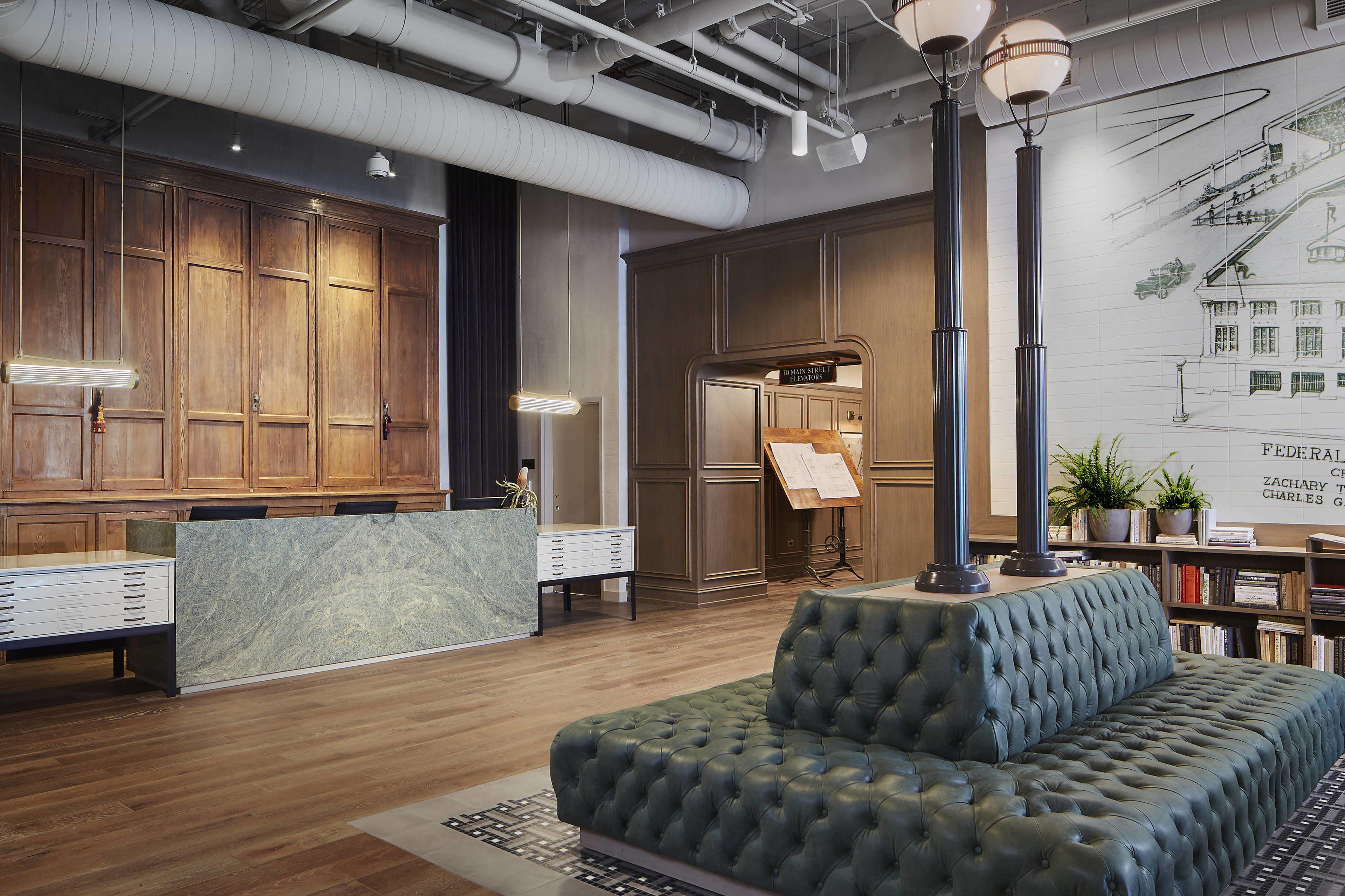 Zachary, Chicago, A Tribute Portfolio Hotel