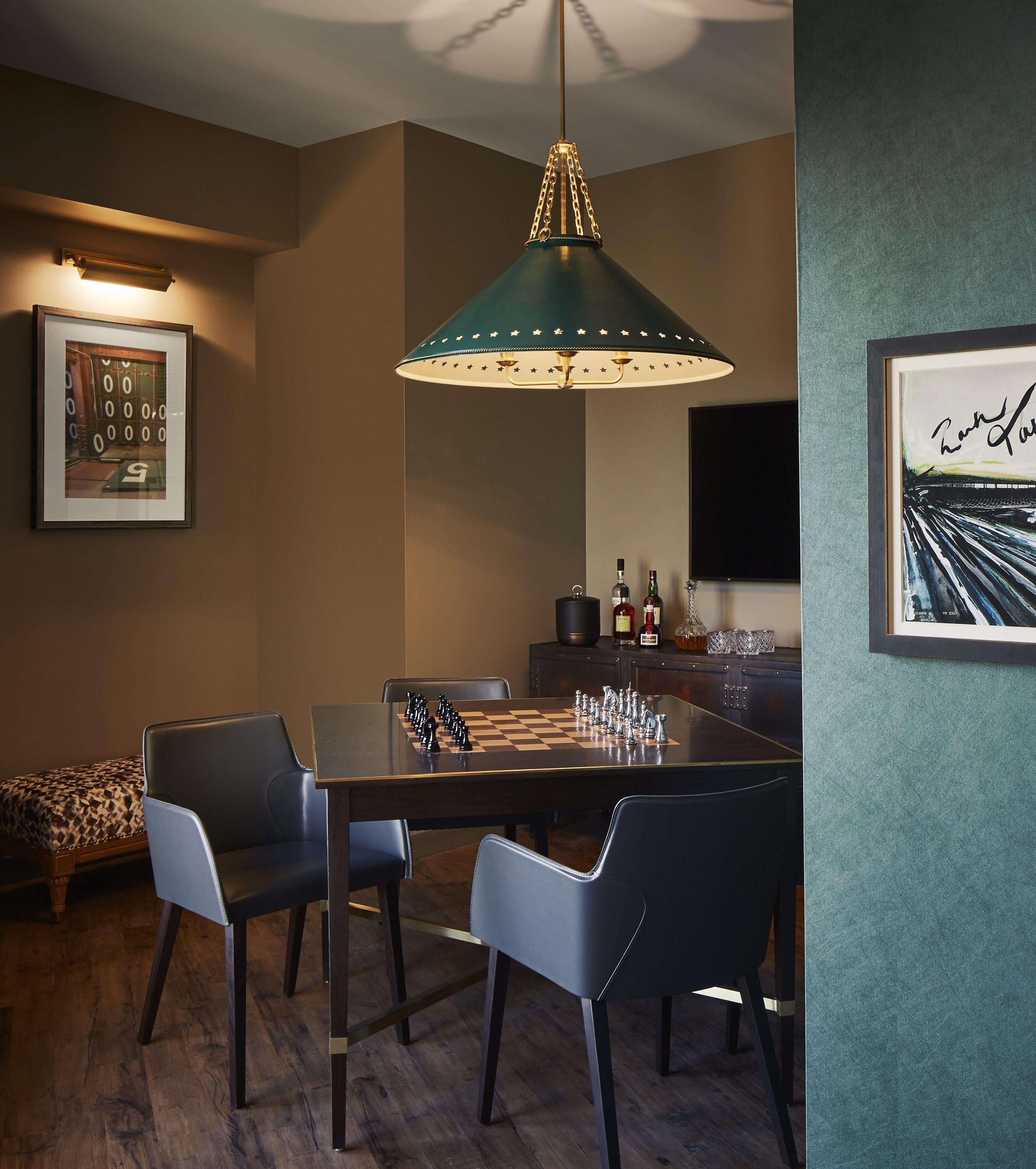 Zachary, Chicago, A Tribute Portfolio