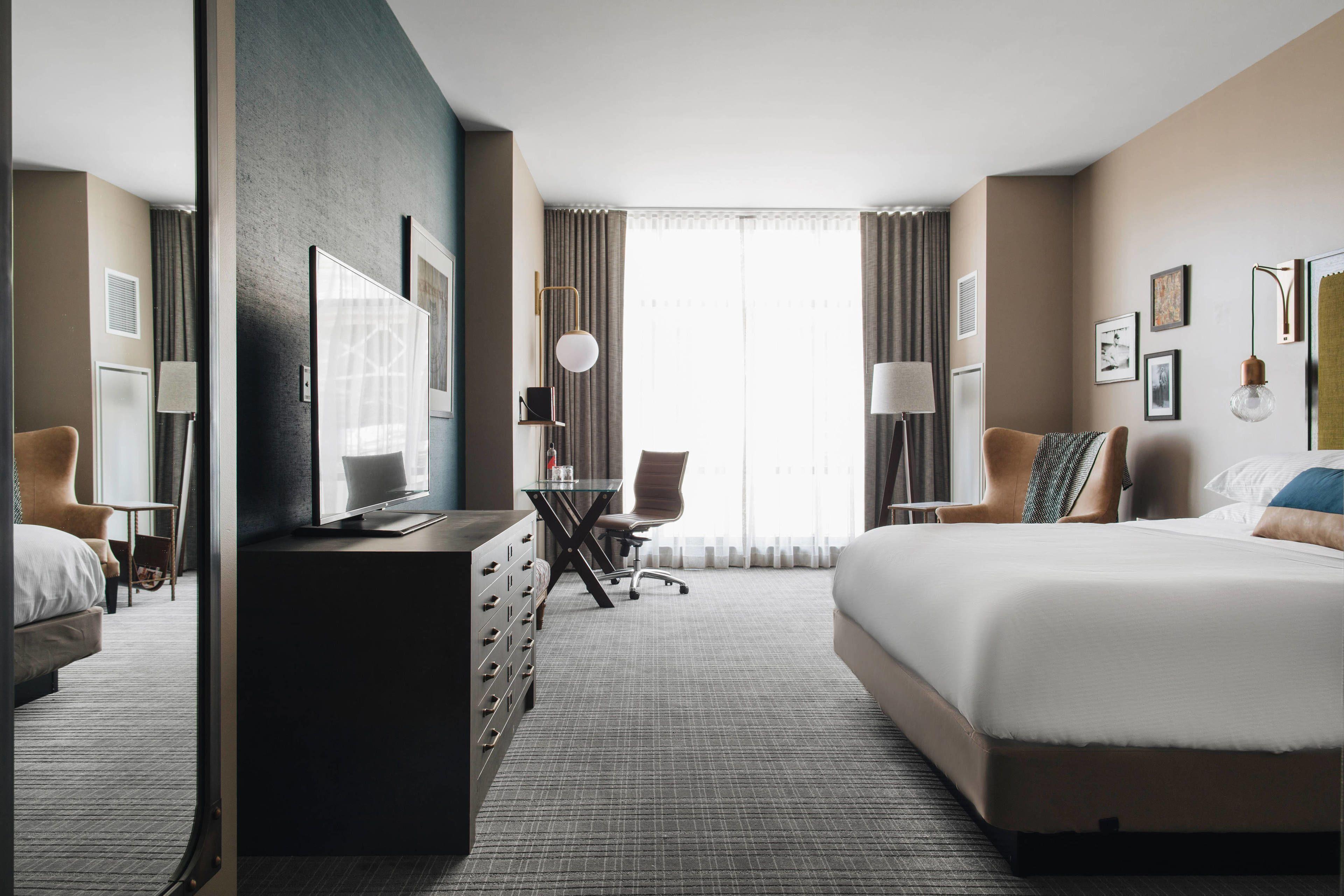 Zachary, Chicago, A Tribute Portfolio Chicago