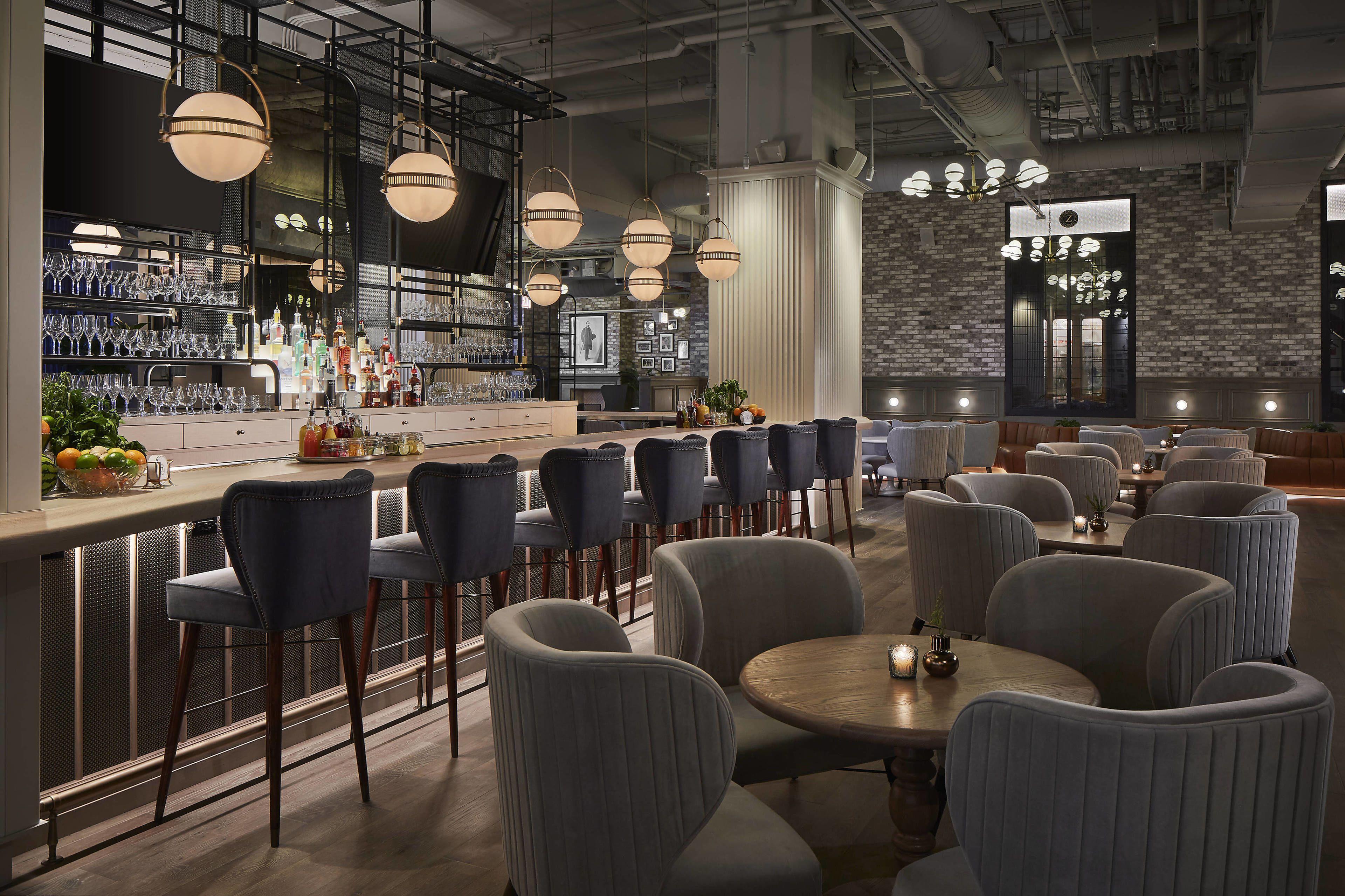 Zachary, Chicago, A Tribute Portfolio Hotel