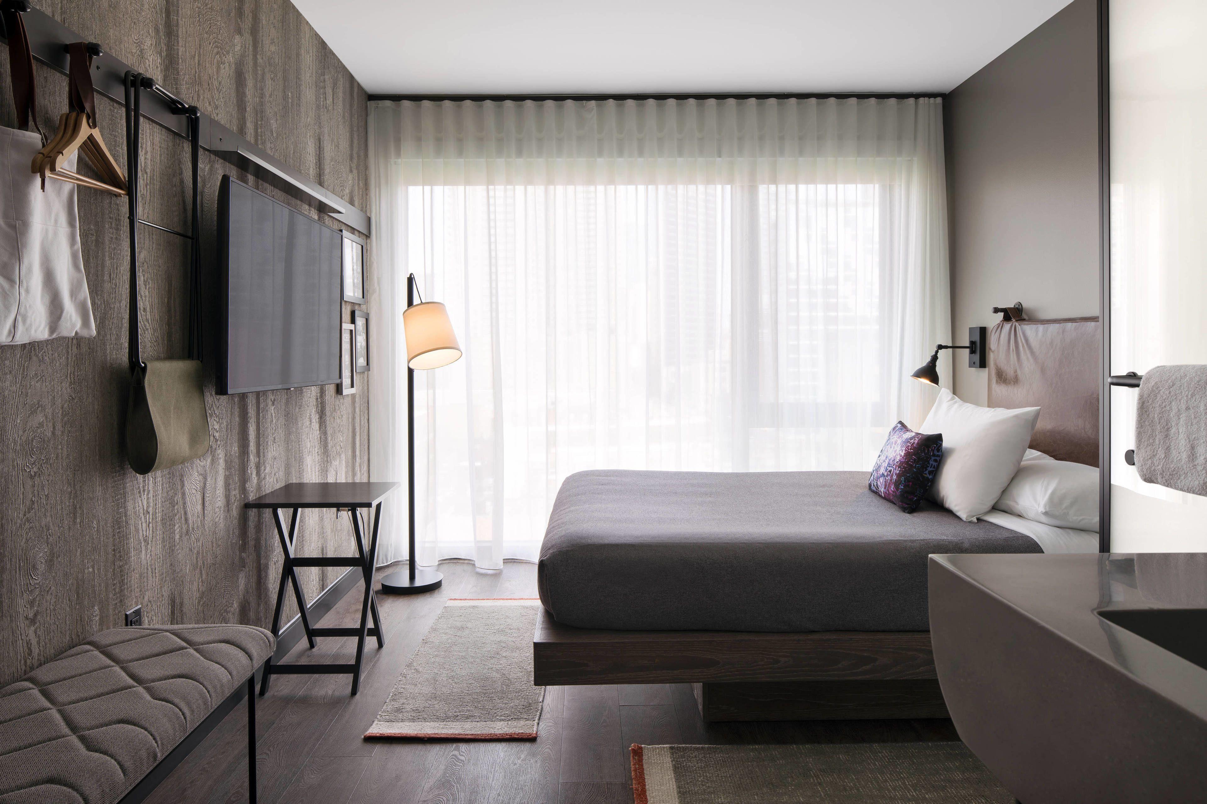 Moxy Downtown 3* Chicago