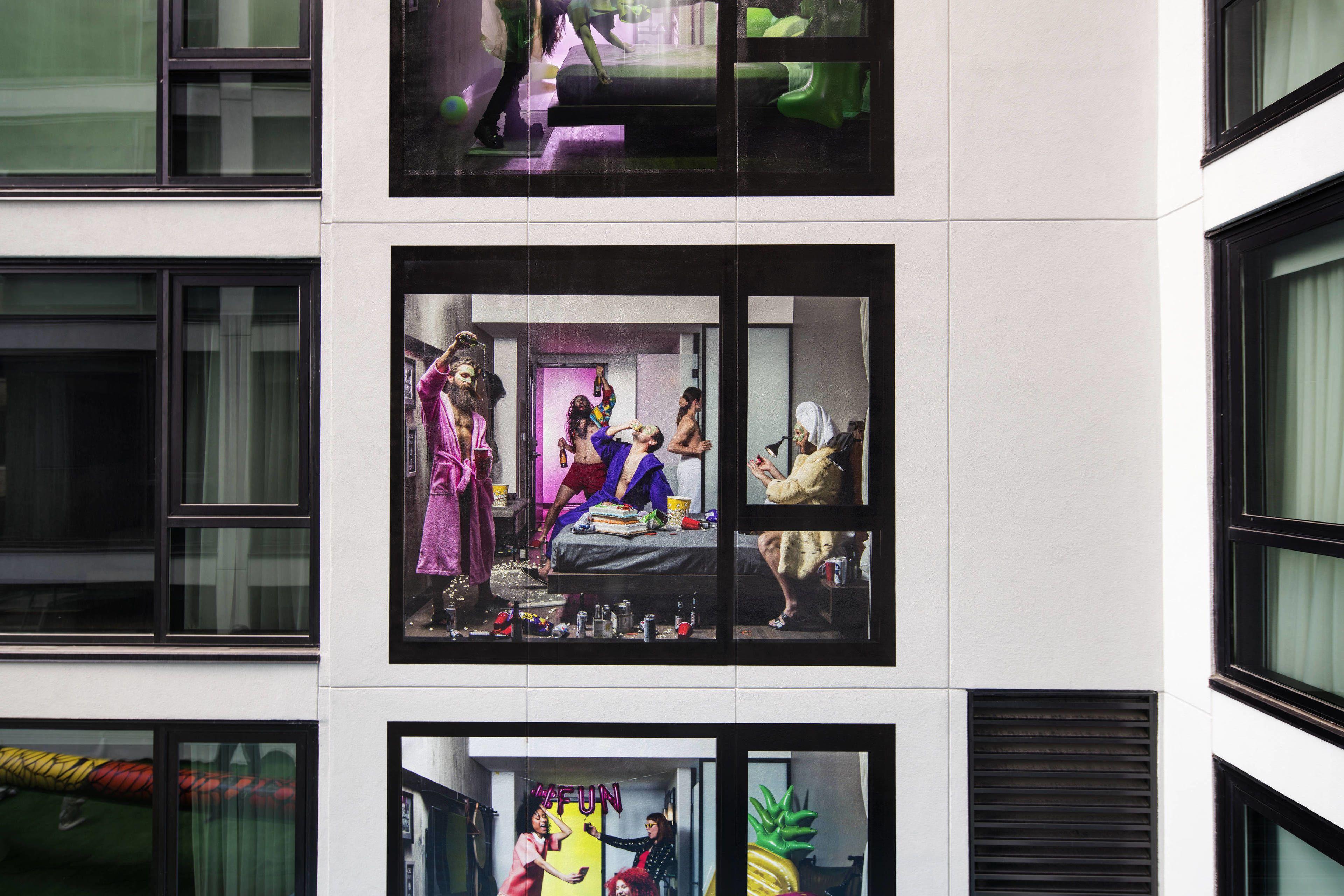 Moxy Downtown Hotel 3*